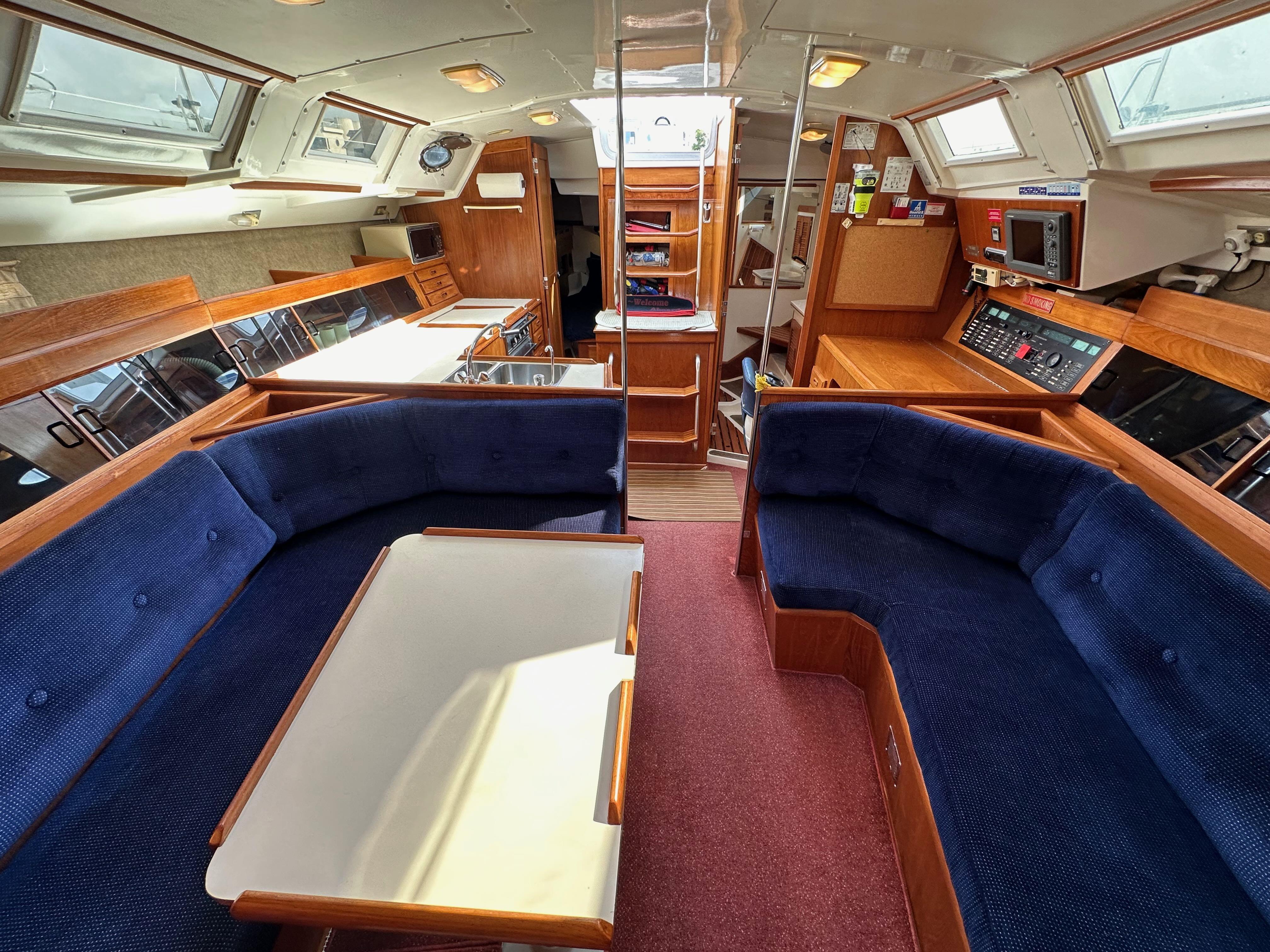 Image [61] of 1987 Hunter Legend 45