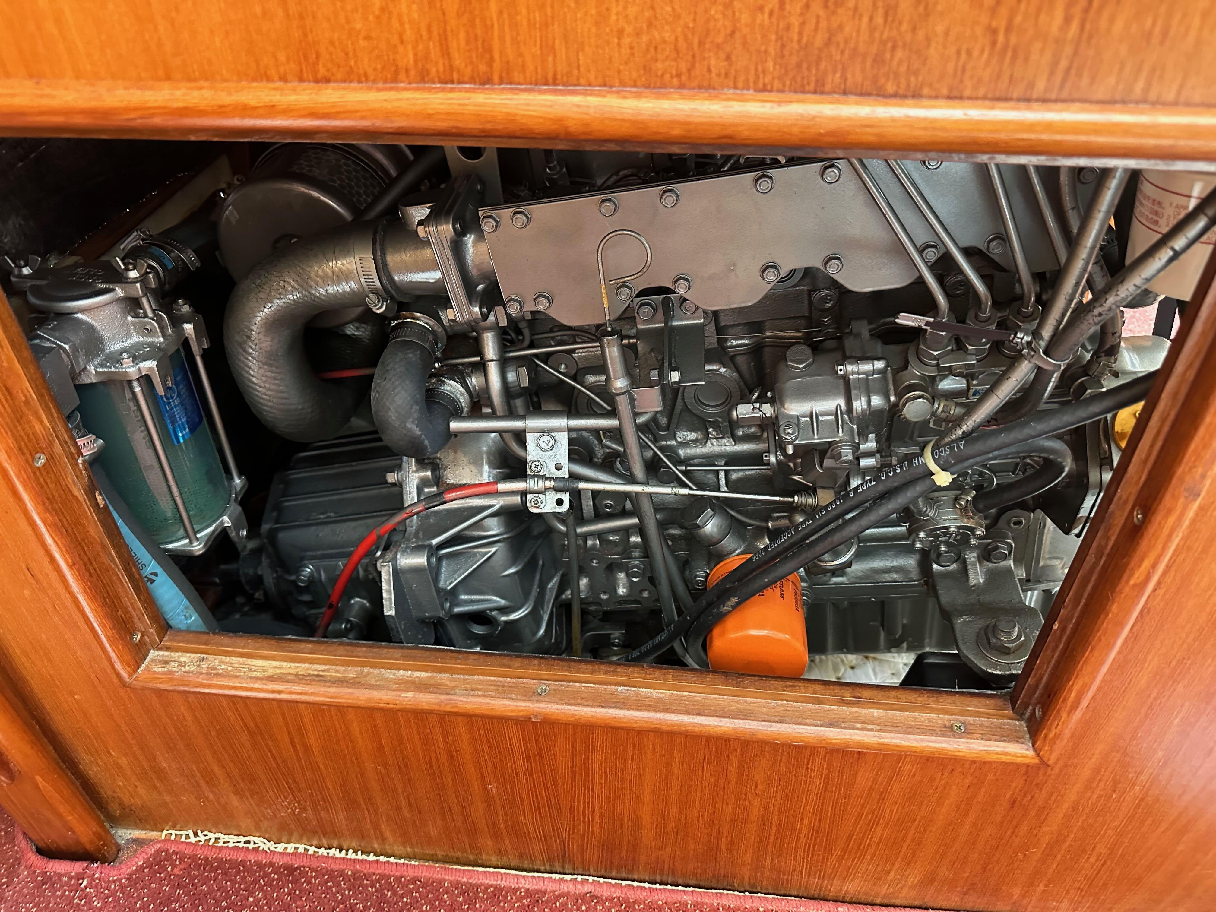 Image [70] of 1987 Hunter Legend 45