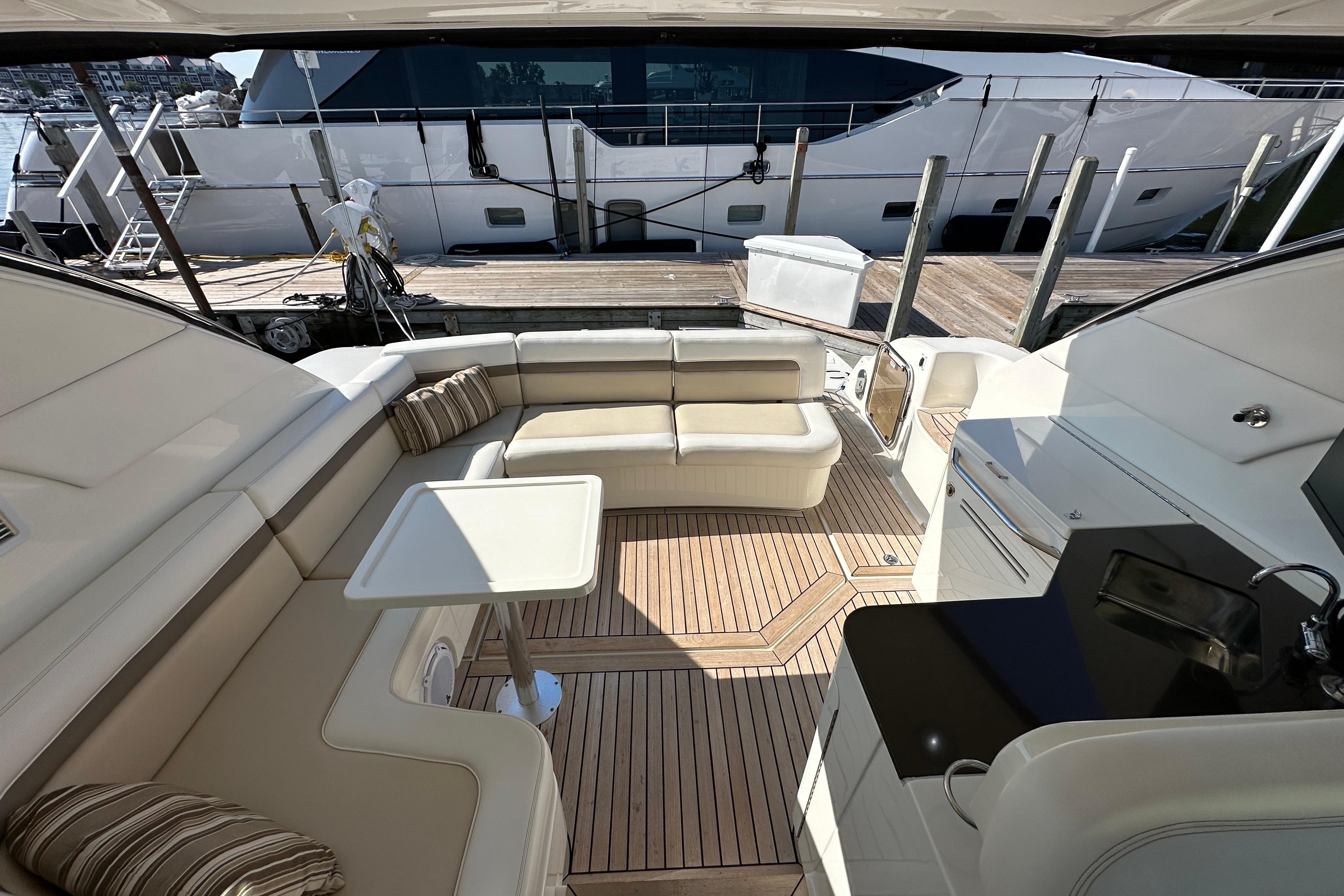 2012 Sea Ray 47 