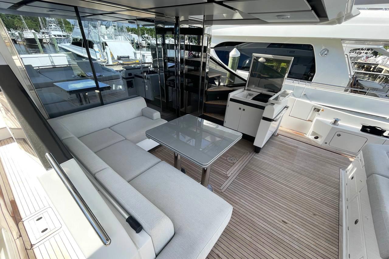 2020 Azimut 70 