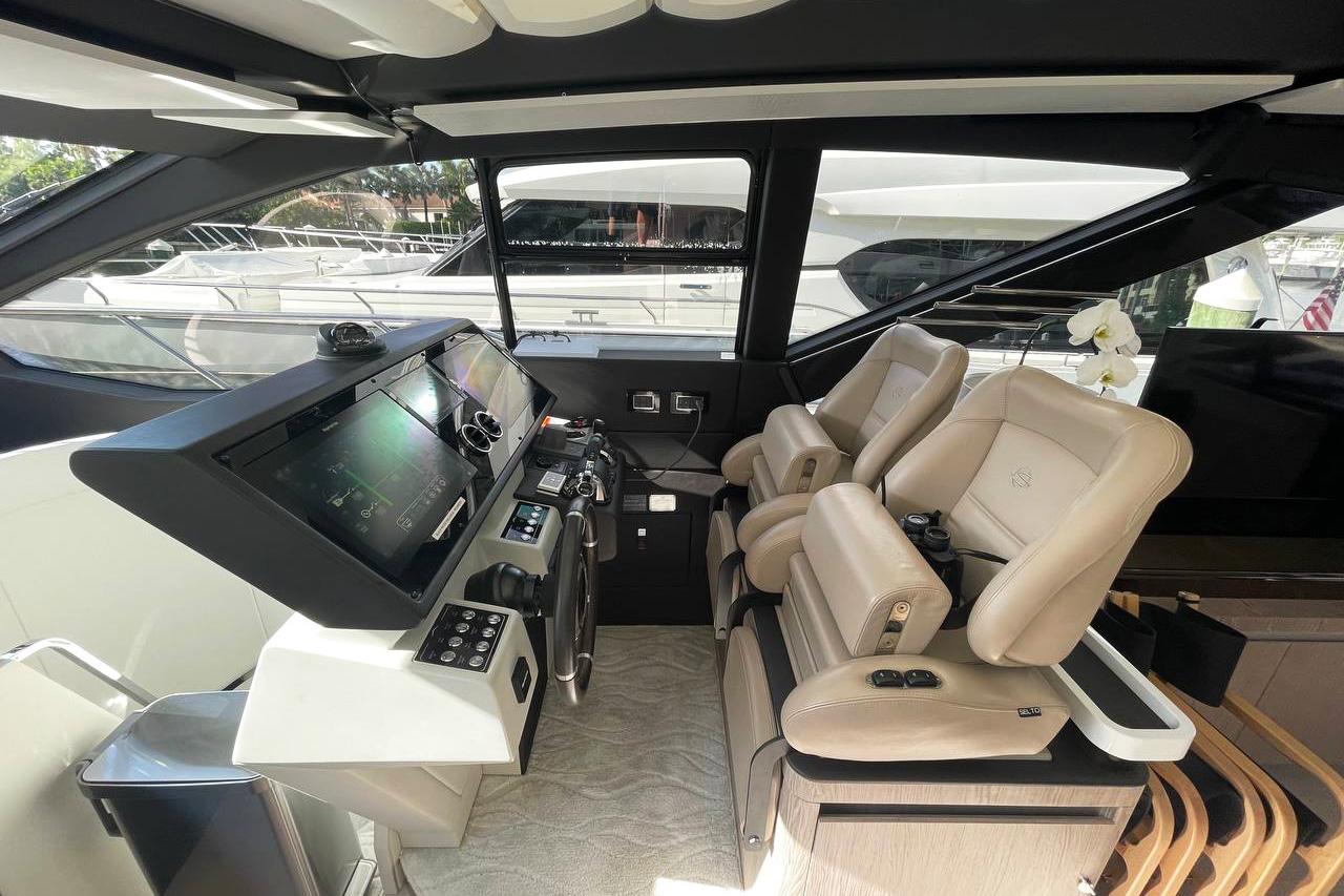 2020 Azimut 70 
