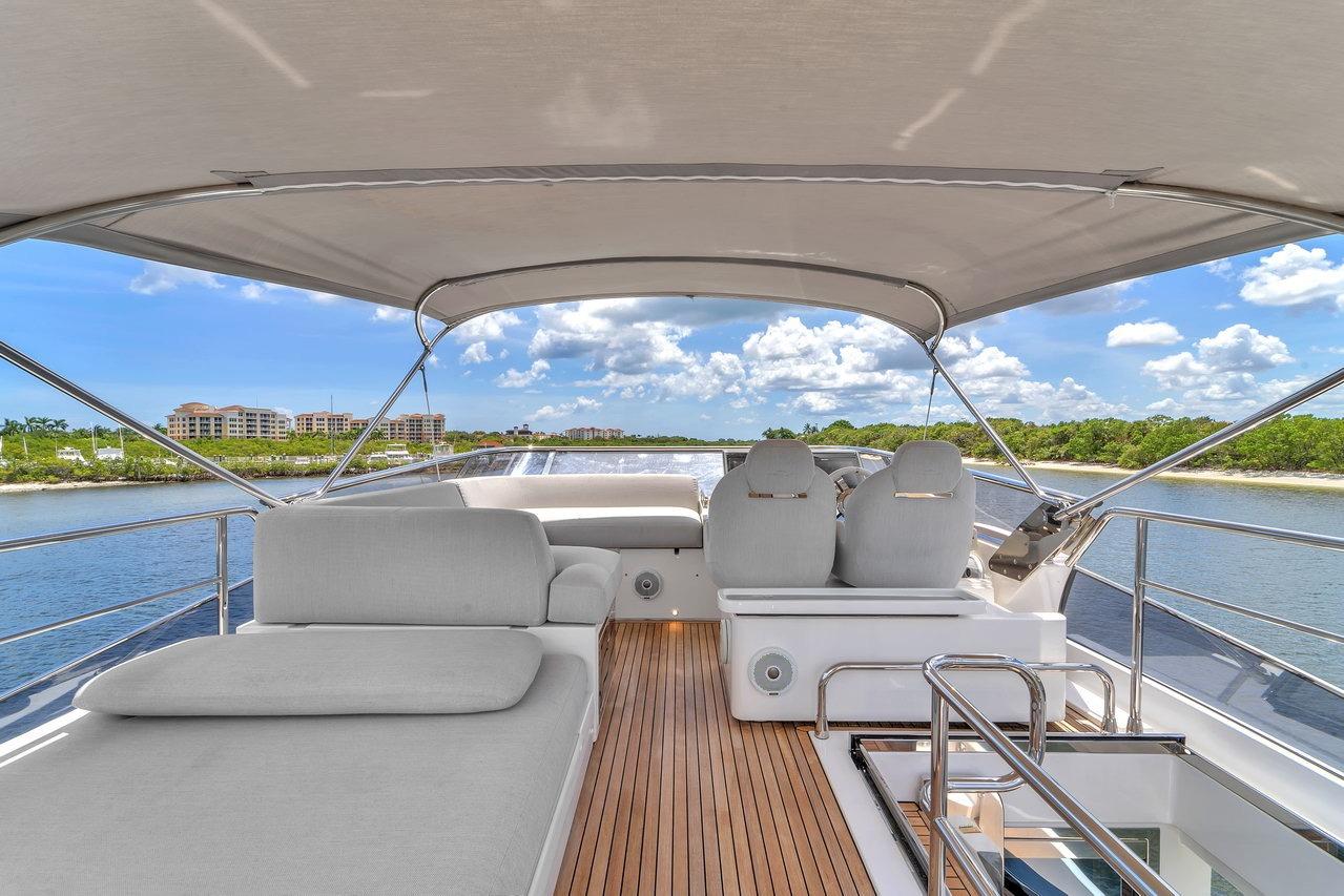 2020 Azimut 70 