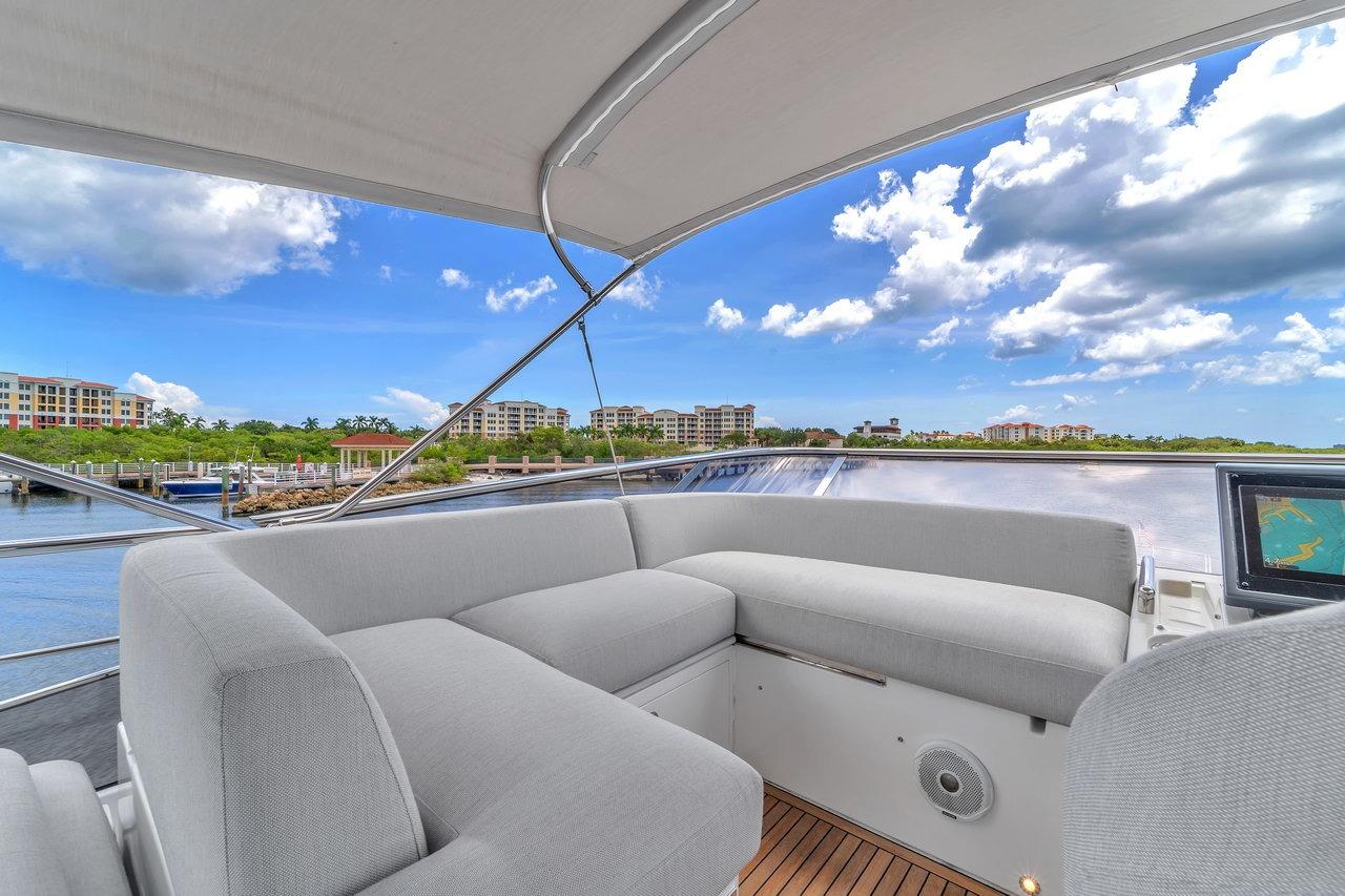 2020 Azimut 70 