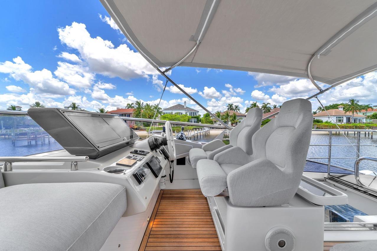2020 Azimut 70 