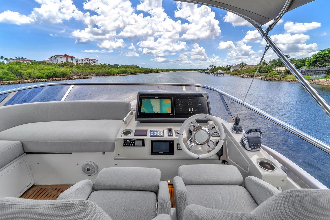2020 Azimut 70 