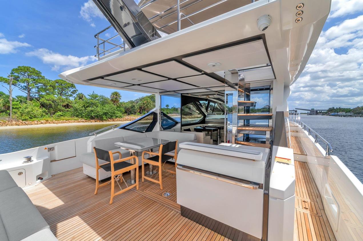 2020 Azimut 70 