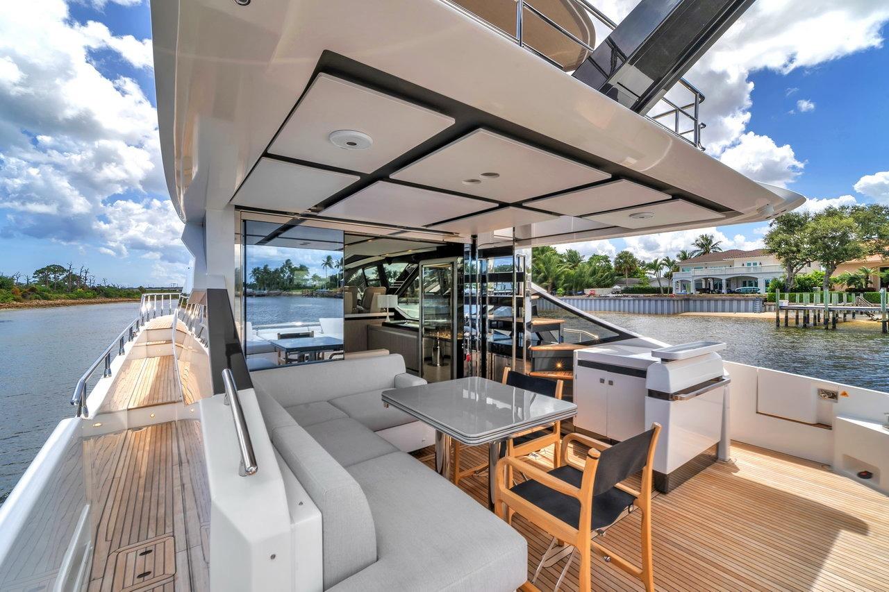 2020 Azimut 70 