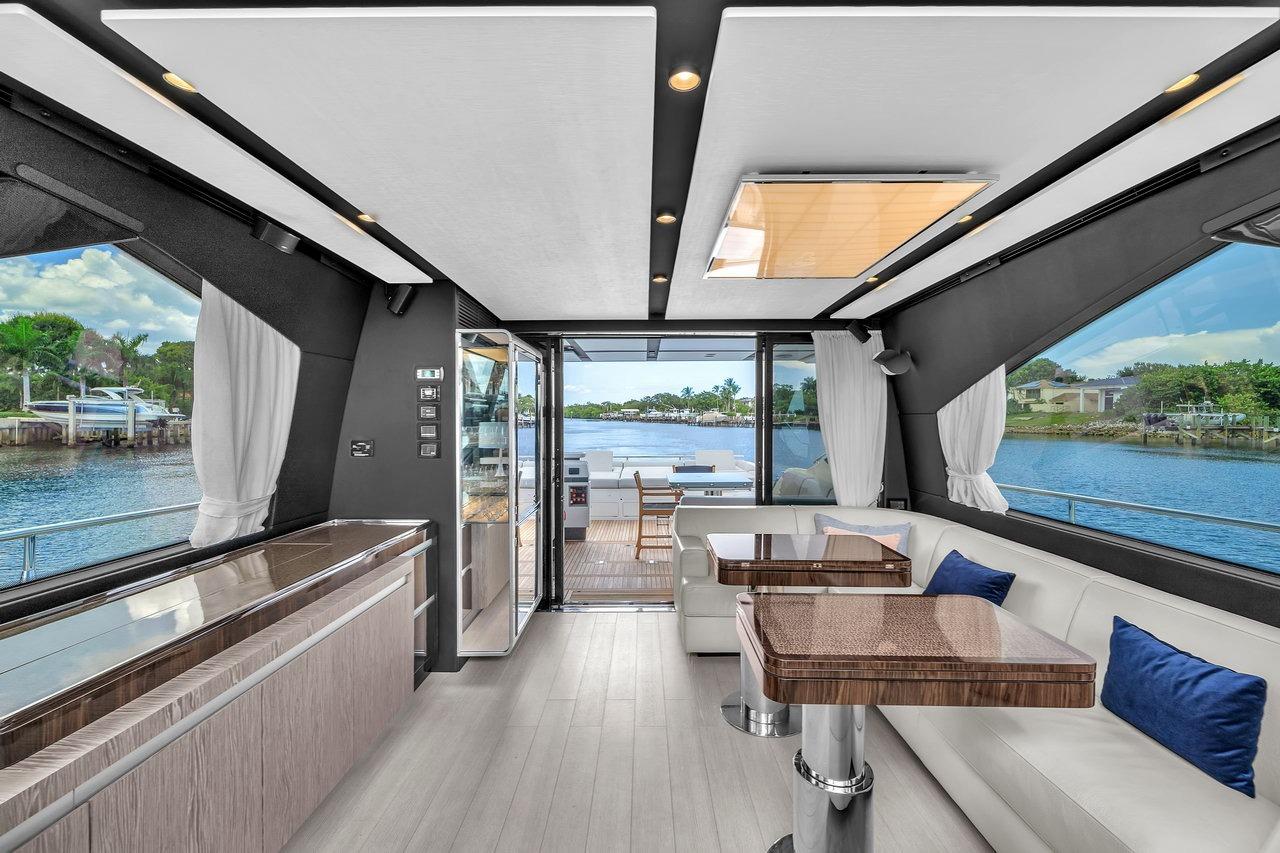 2020 Azimut 70 