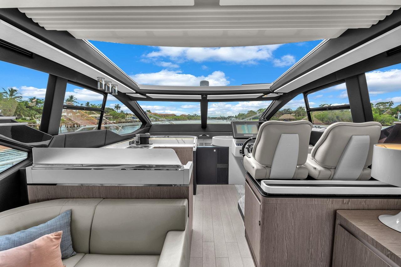 2020 Azimut 70 