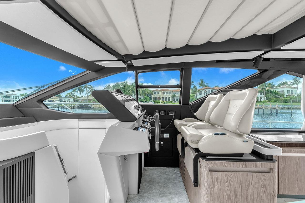 2020 Azimut 70 