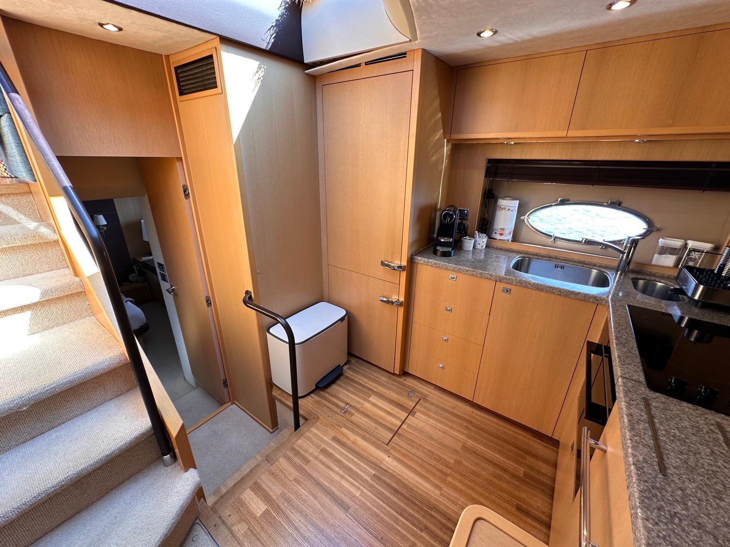 2009 Princess 58 