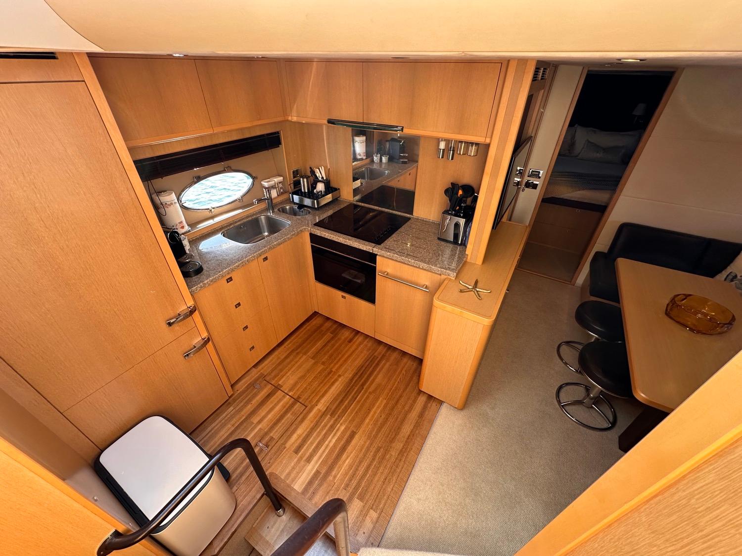 2009 Princess 58 