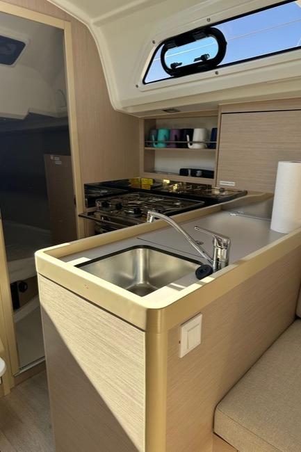 Yacht Photos Pics