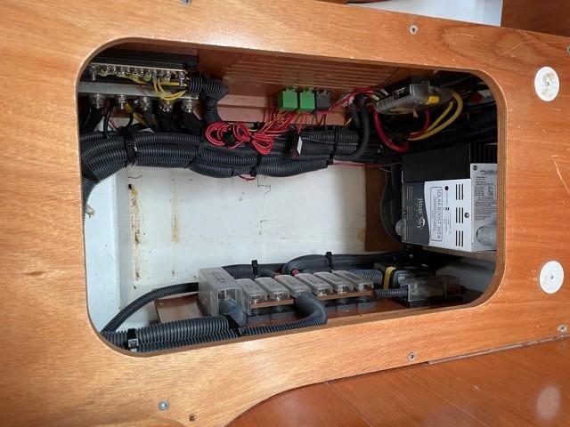 Electrical under nav seat