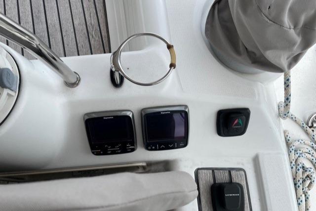 Starboard helm
