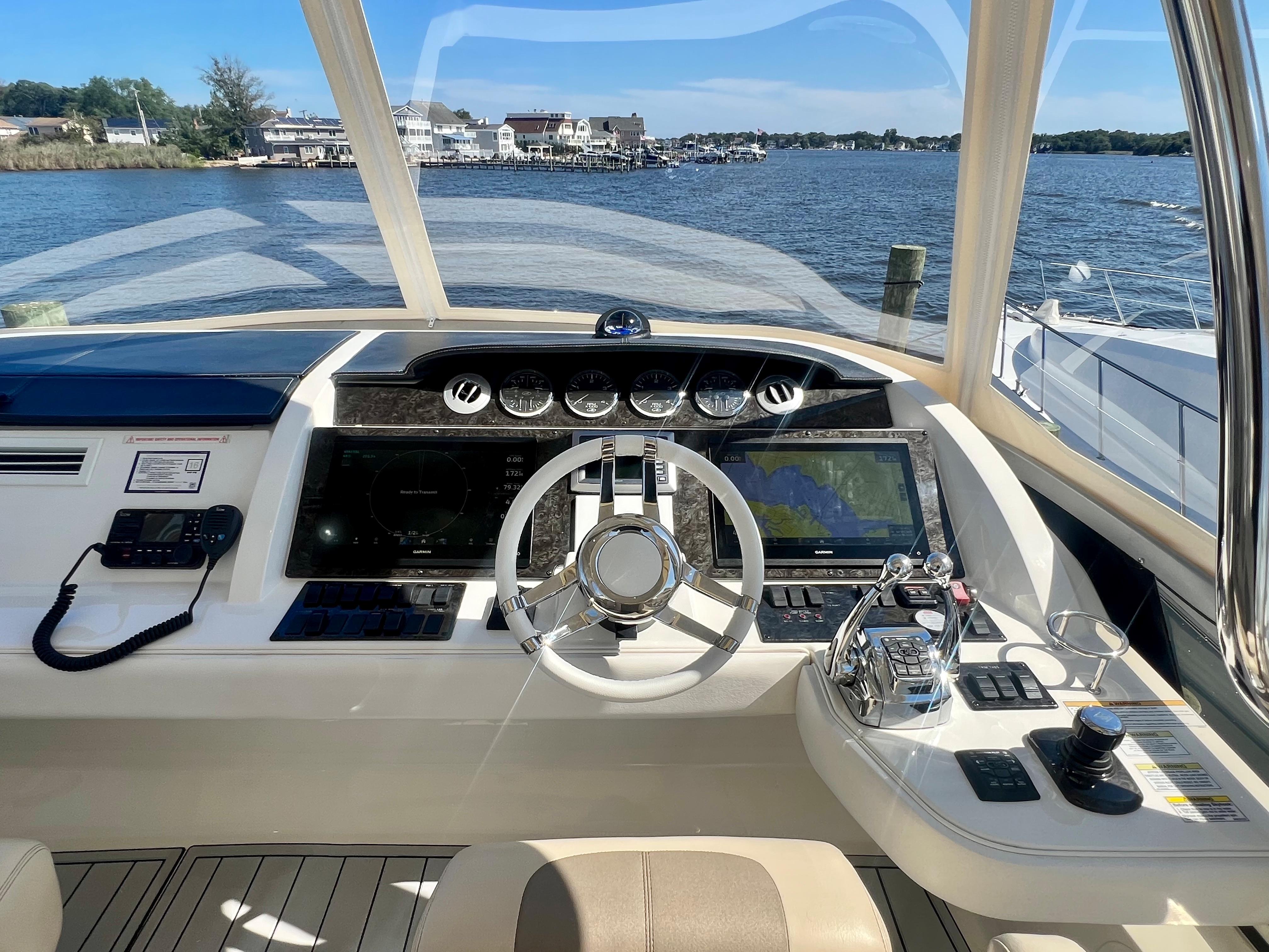 2012 Sea Ray 450 Sedan Bridge