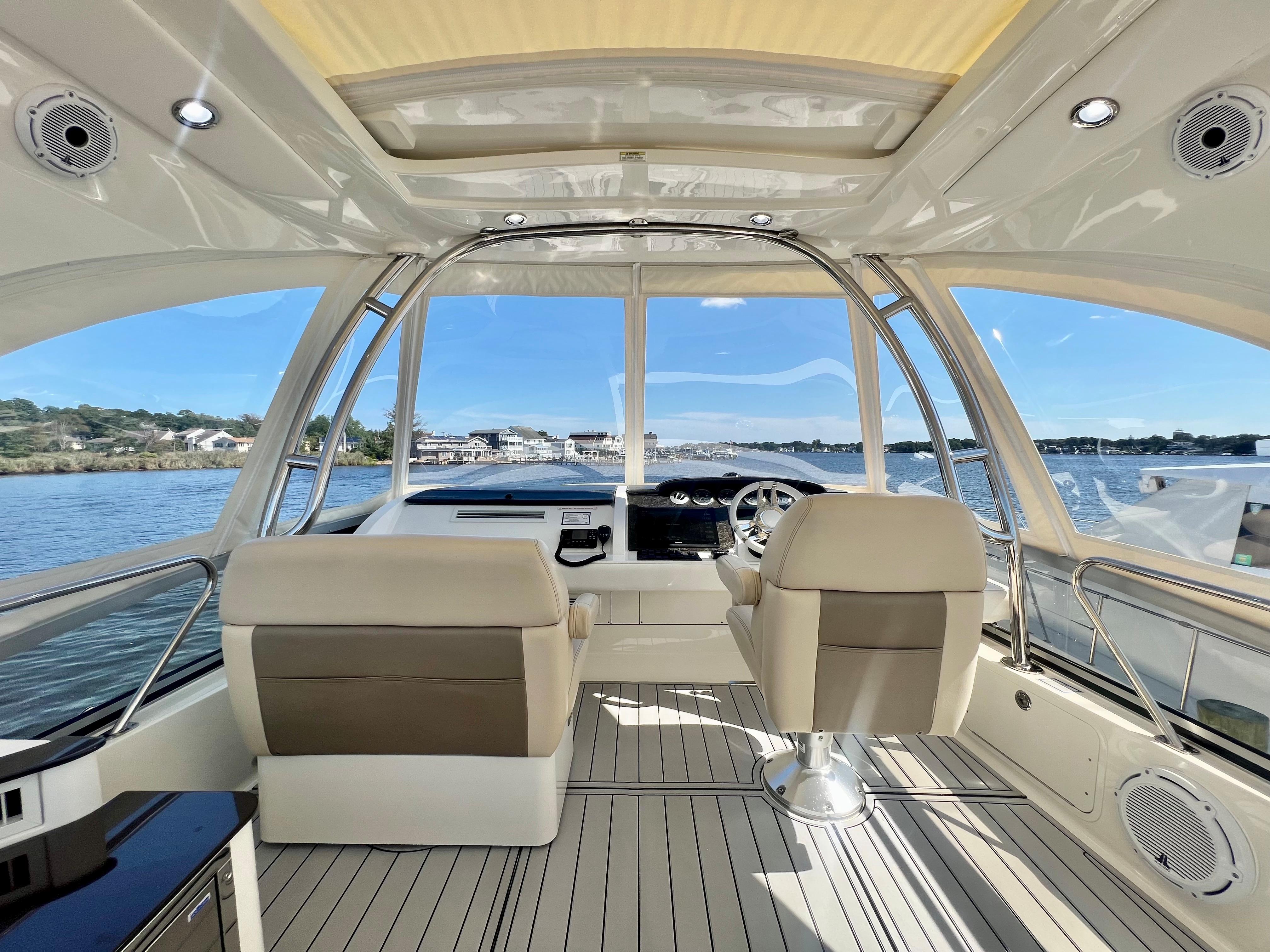 2012 Sea Ray 450 Sedan Bridge