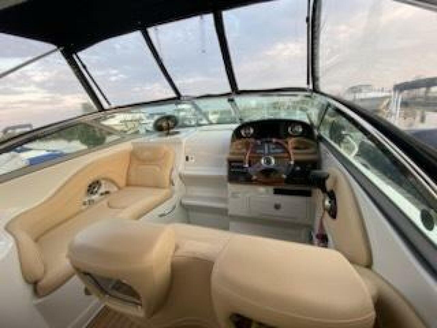 2023-crownline-264-cr-power-9690143-20250221083418246-1_XLARGE