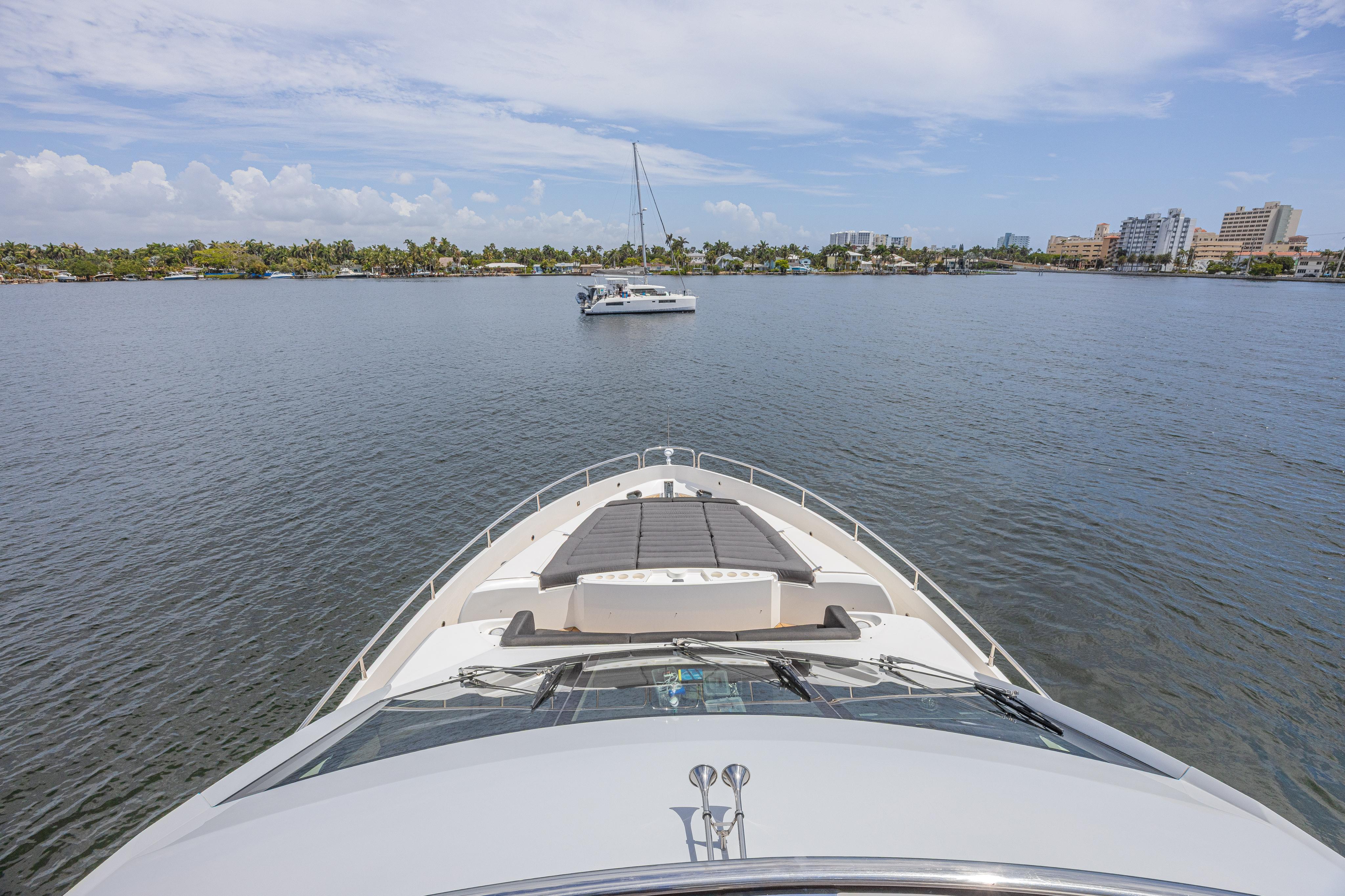 2017 Sunseeker 75 