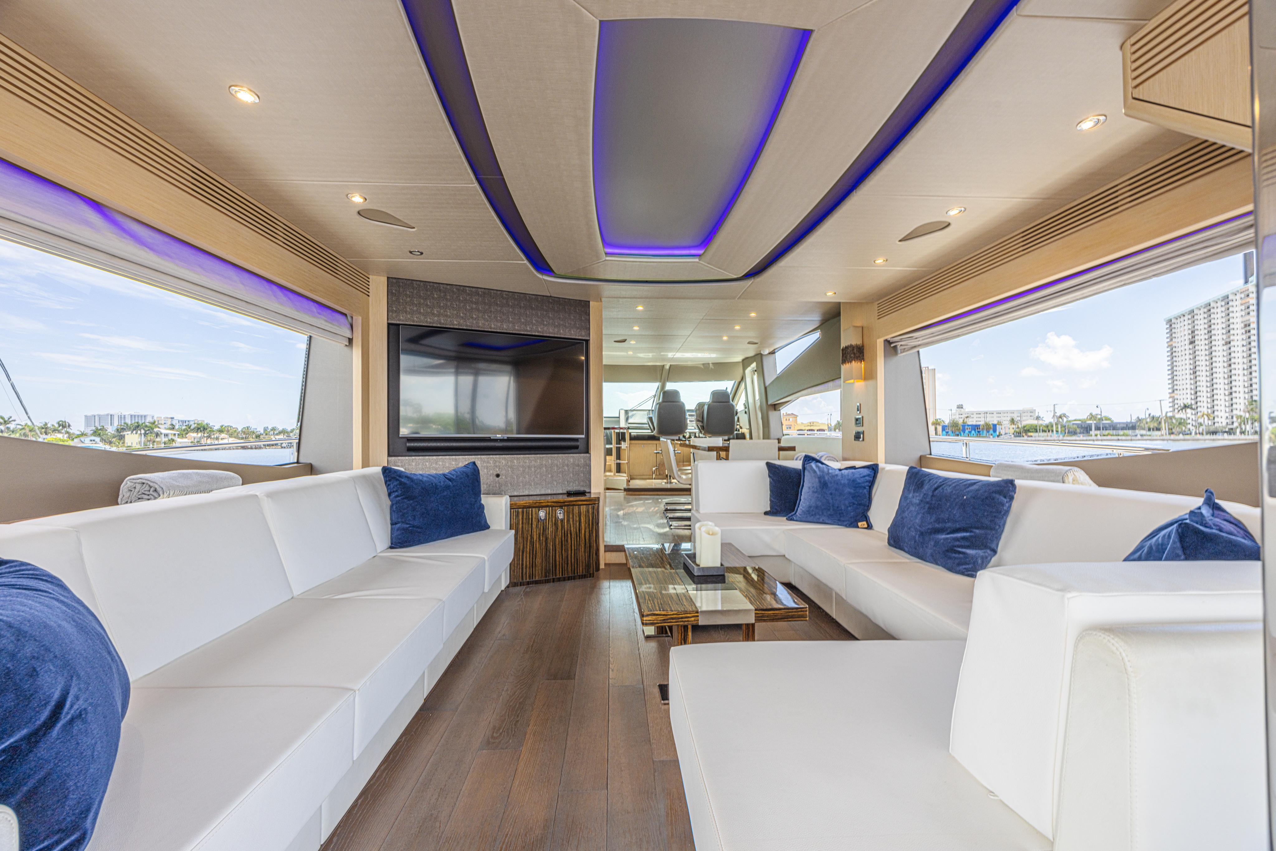 2017 Sunseeker 75 