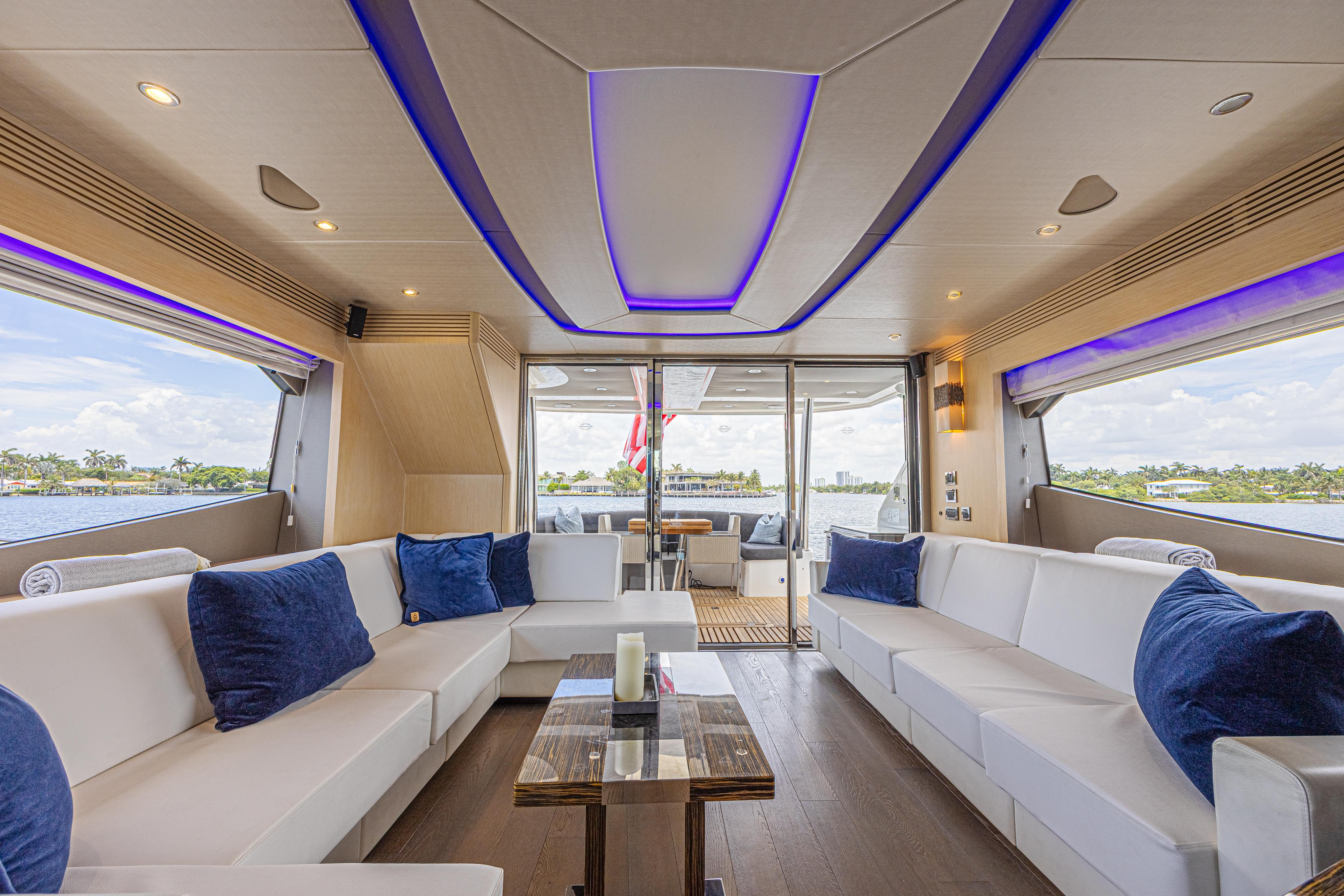2017 Sunseeker 75 