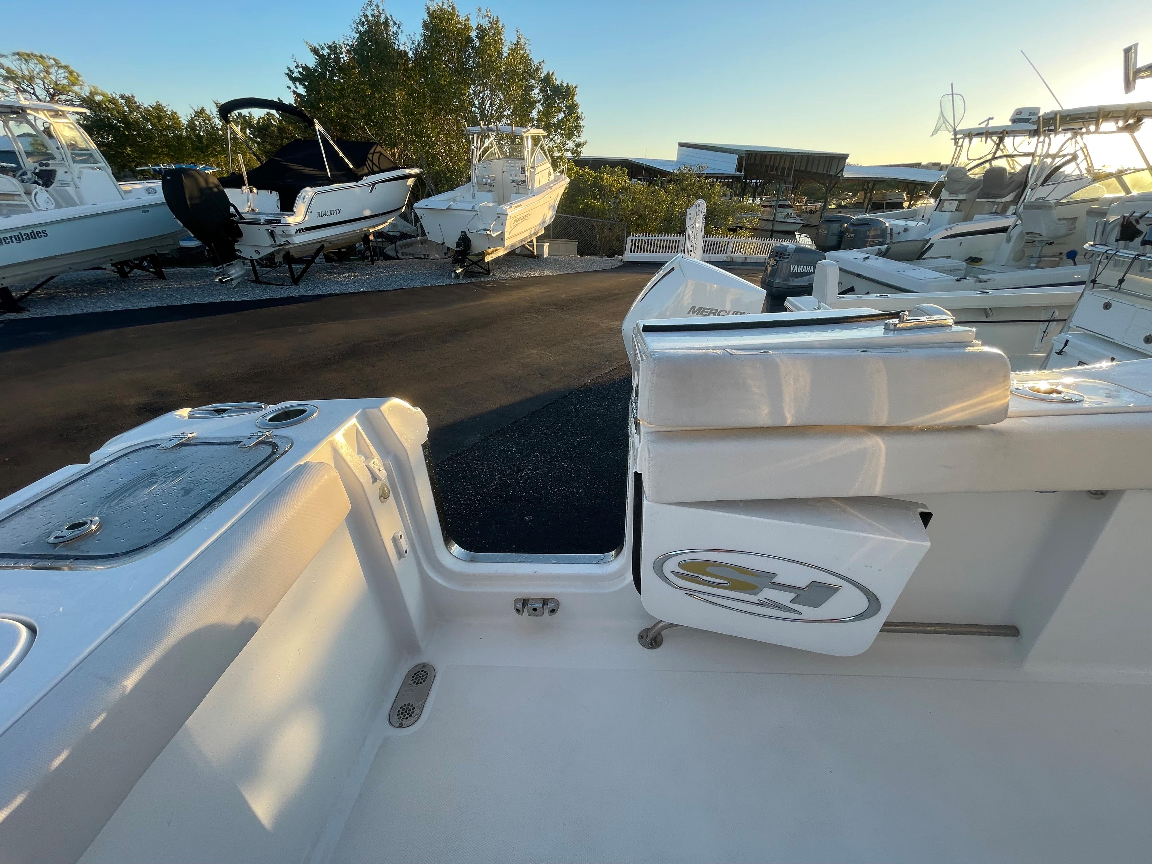 Yacht for Sale 27 Sea Hunt Yachts Dunedin, FL Denison Yacht Sales