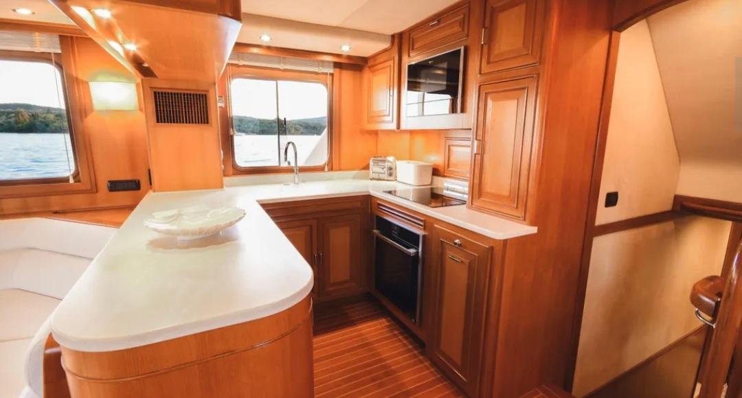 2005 Fleming 65 