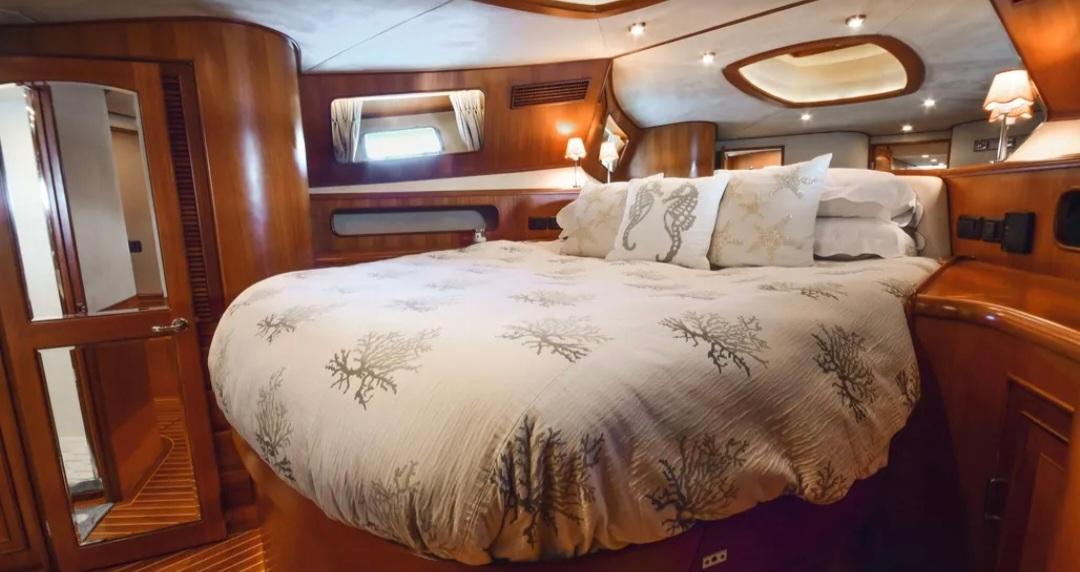 2005 Fleming 65 