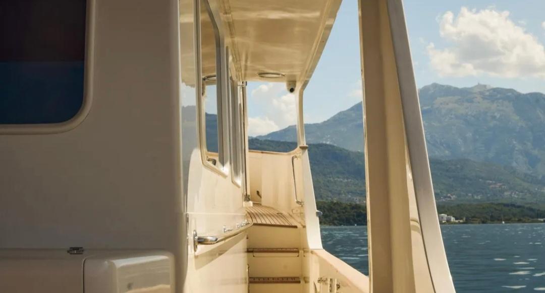 2005 Fleming 65 