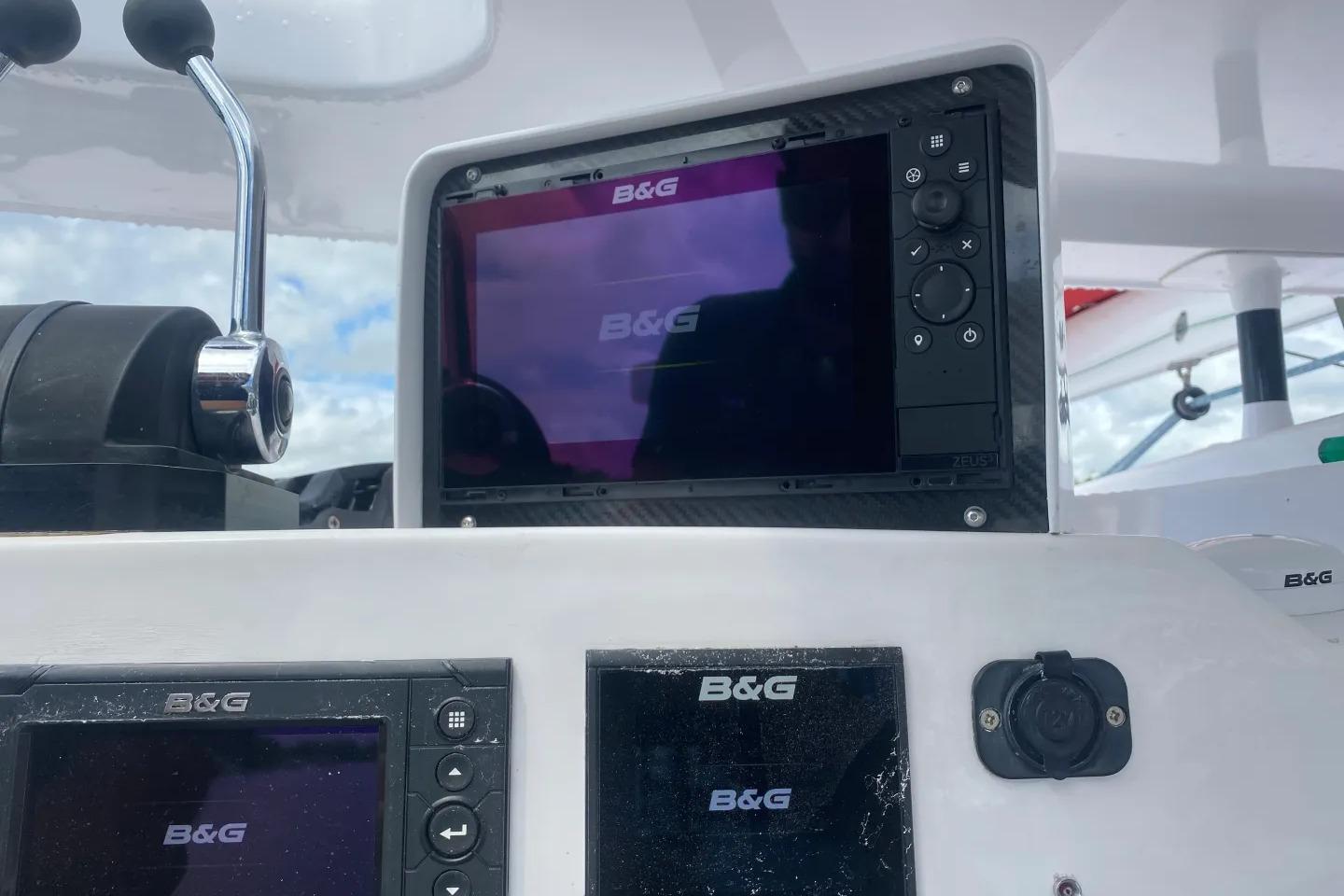 2019 Outremer 4X - image 2