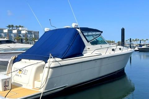 1996 Tiara Yachts 4000 Express