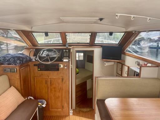 M 10119 SF Knot 10 Yacht Sales