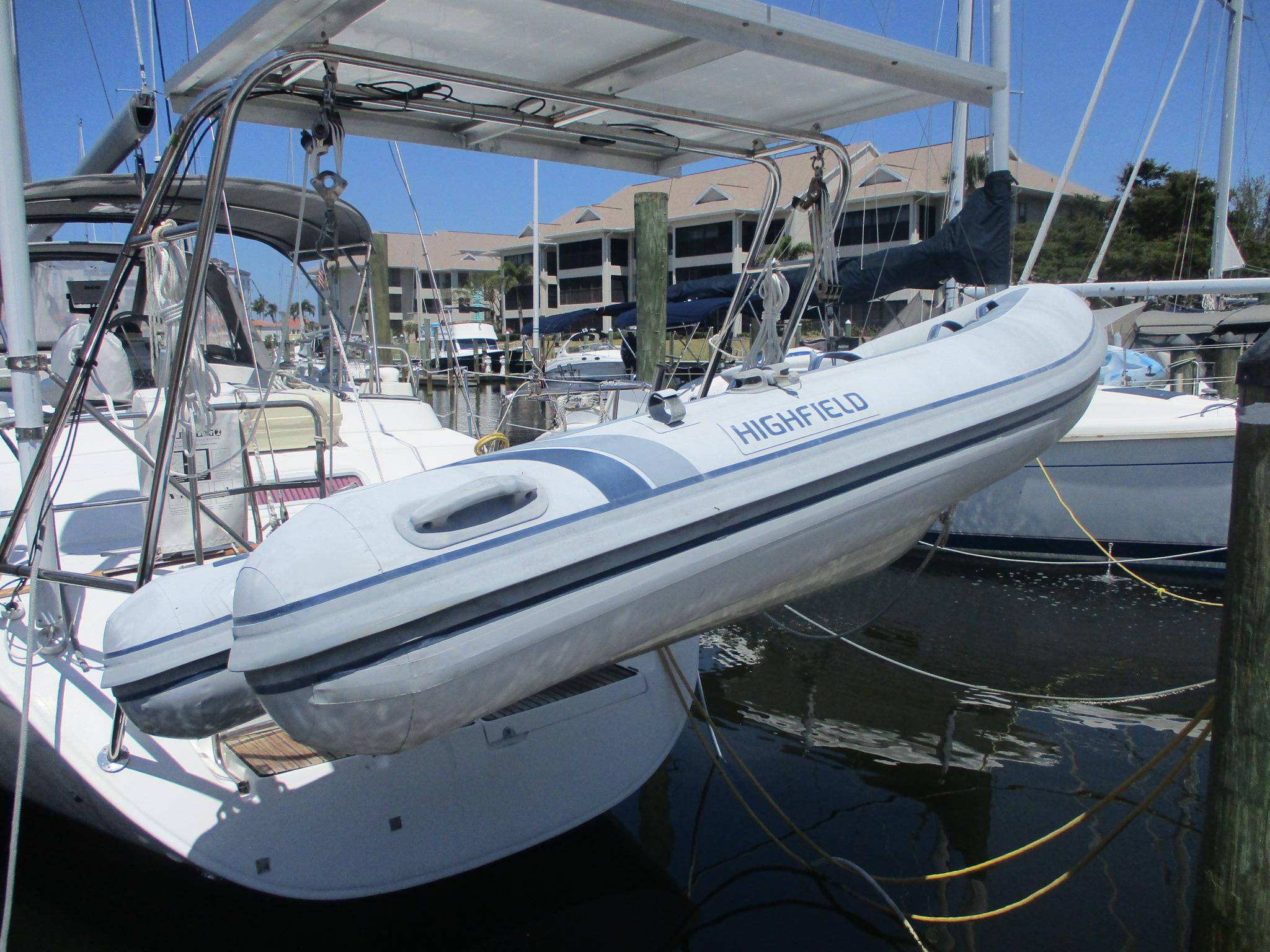 Yacht Photos Pics