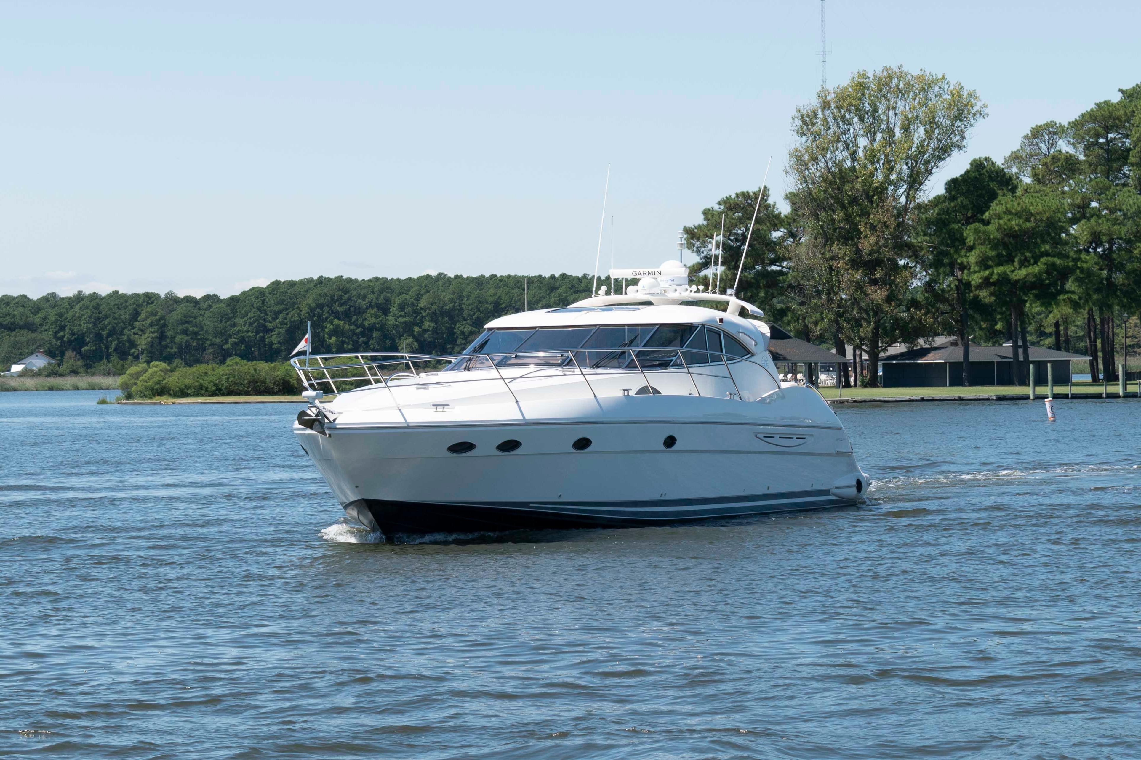M 5551 WT Knot 10 Yacht Sales