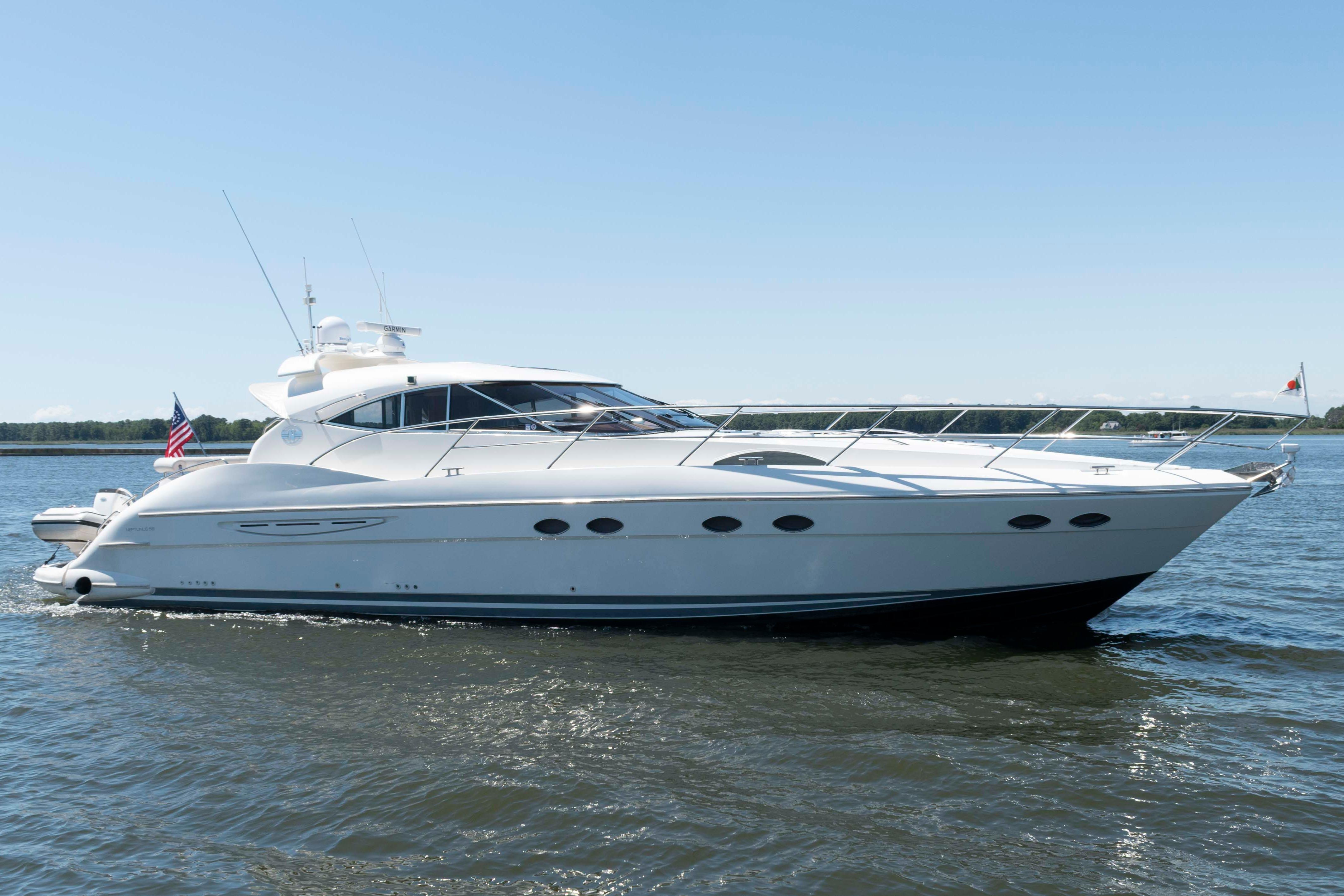 M 5551 WT Knot 10 Yacht Sales