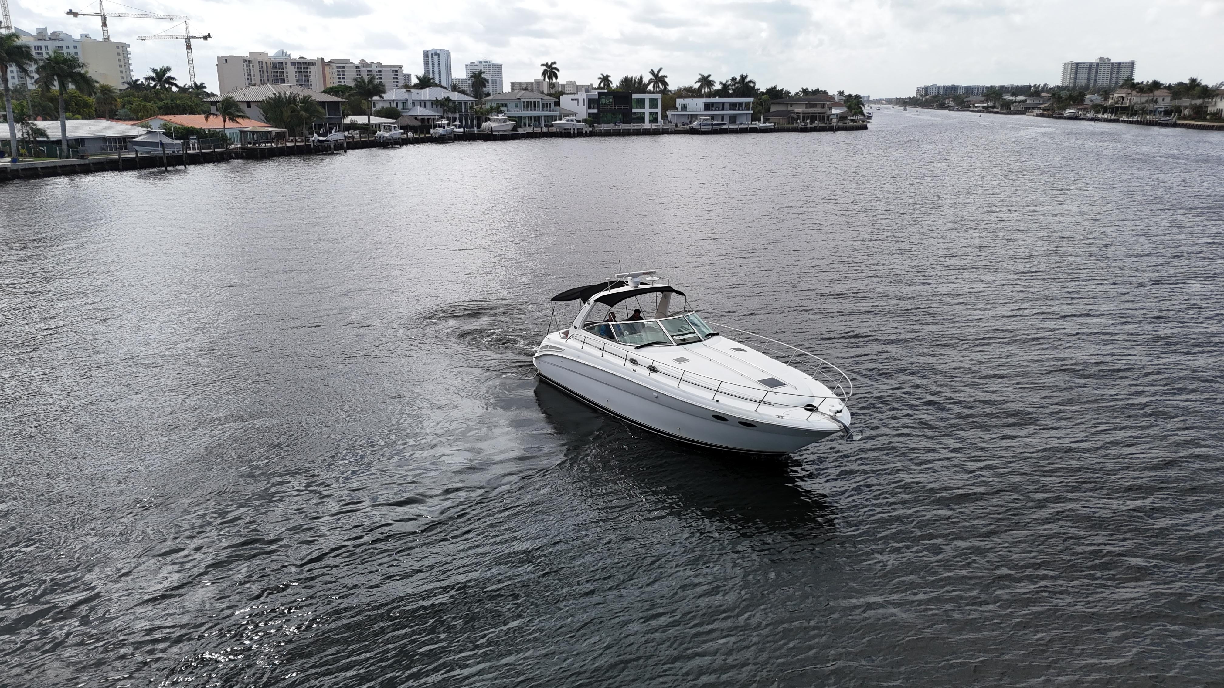 2001-sea-ray-380-sundancer-power-9690157-20250221123756062-1_XLARGE