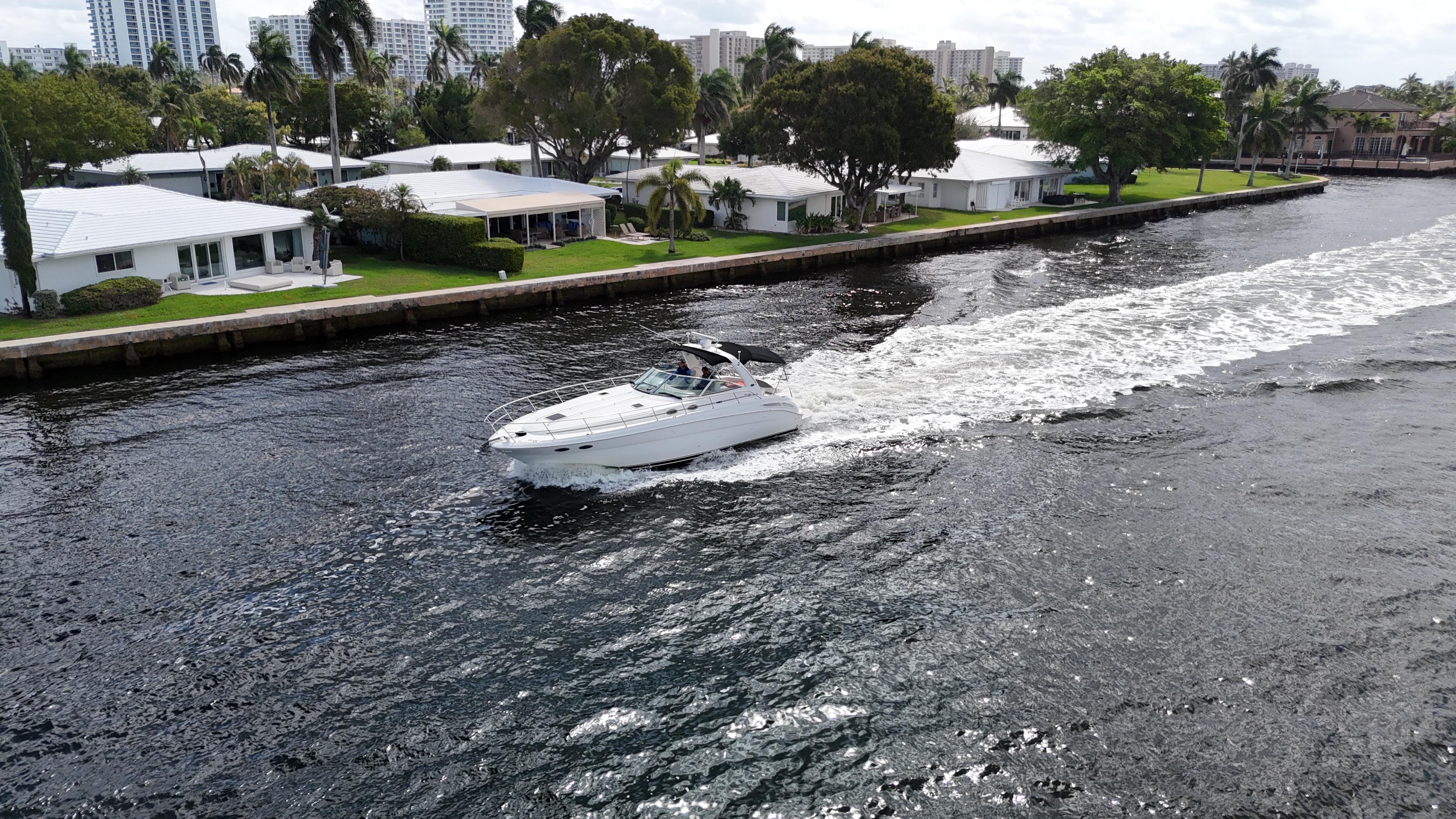 2001-sea-ray-380-sundancer-power-9690157-20250221123906208-1_XLARGE