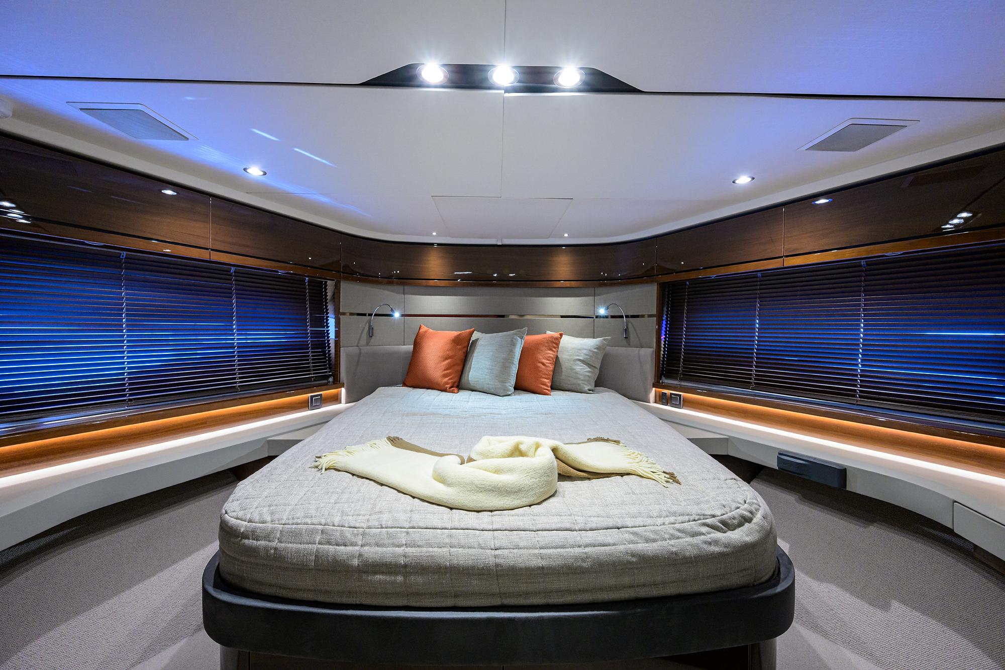 Princess S65 Gallant Lady - VIP Stateroom