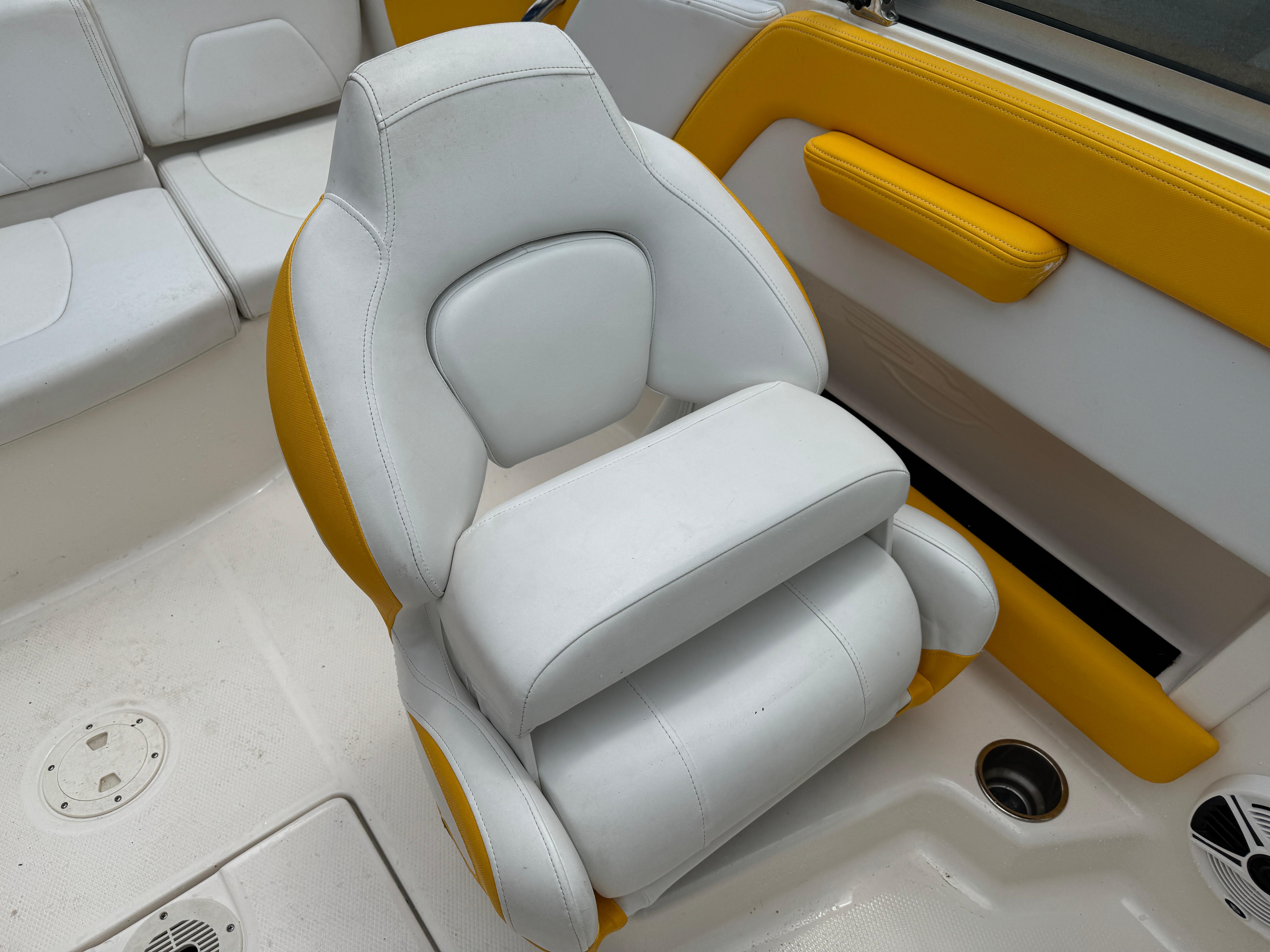 2014-chaparral-21-sport-h2o-power-9830159-20250606133739334-1_xlarge