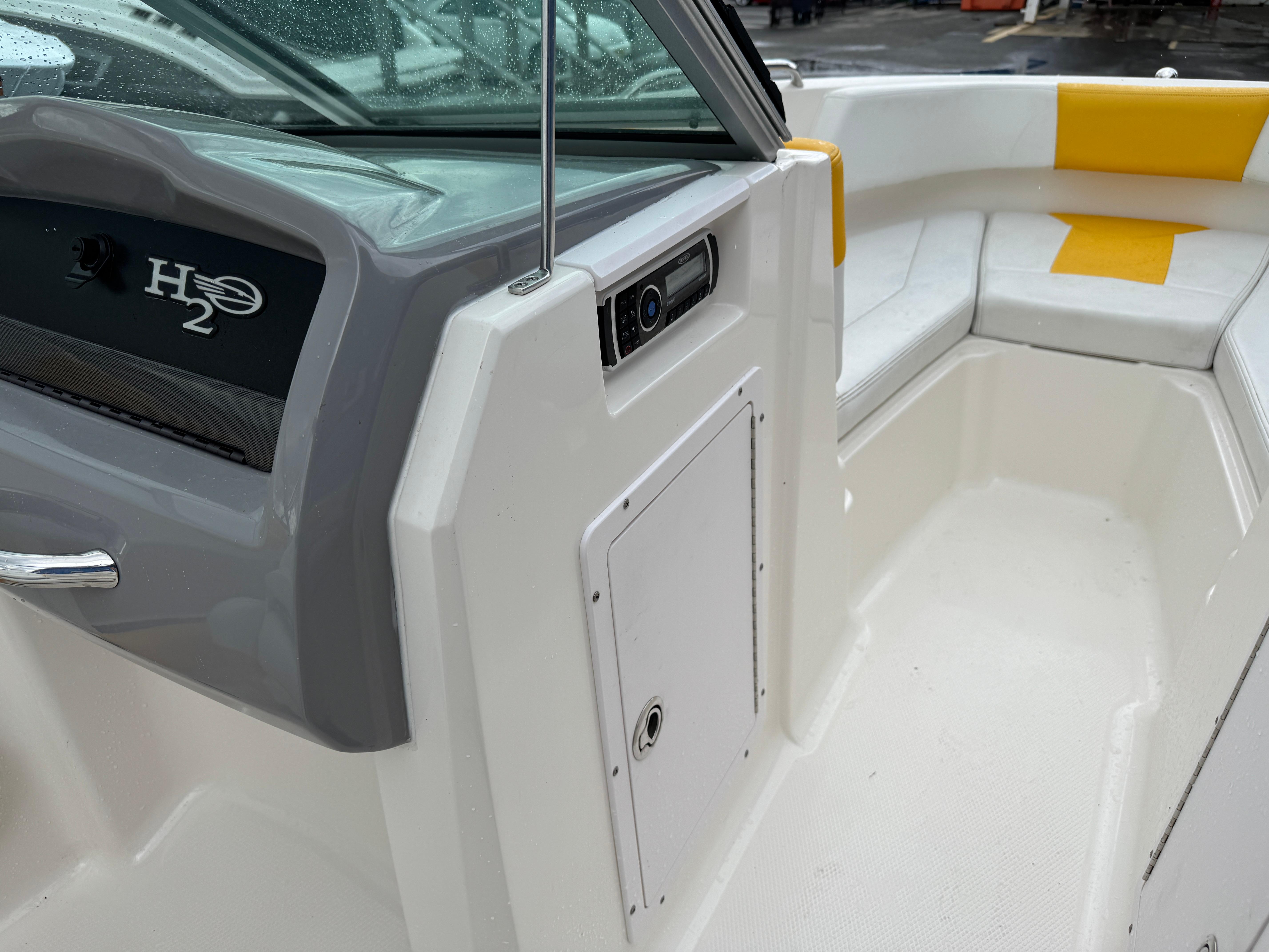 2014-chaparral-21-sport-h2o-power-9830159-20250606133855405-1_xlarge