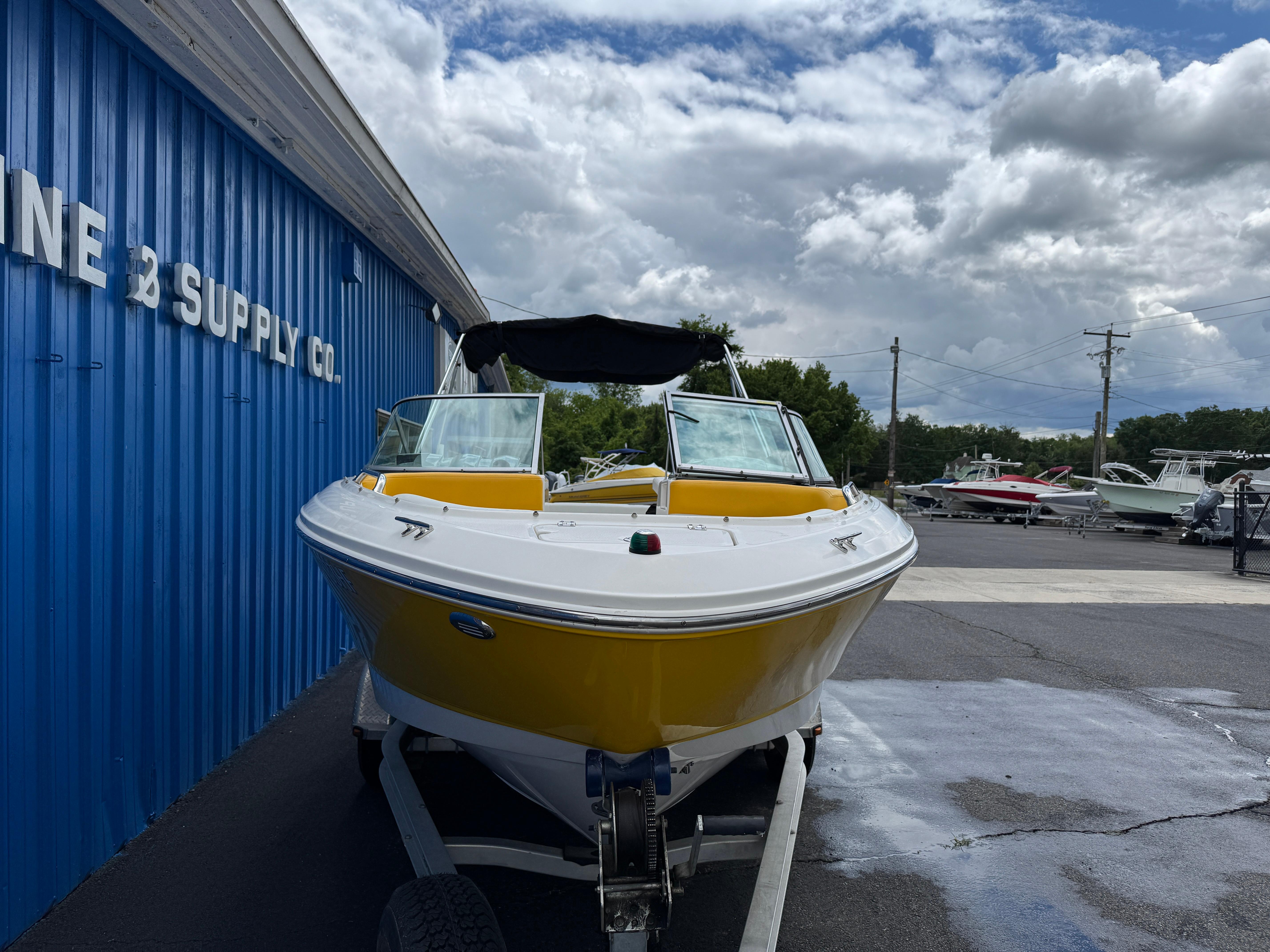 2014-chaparral-21-sport-h2o-power-9830159-20250606133947679-1_xlarge