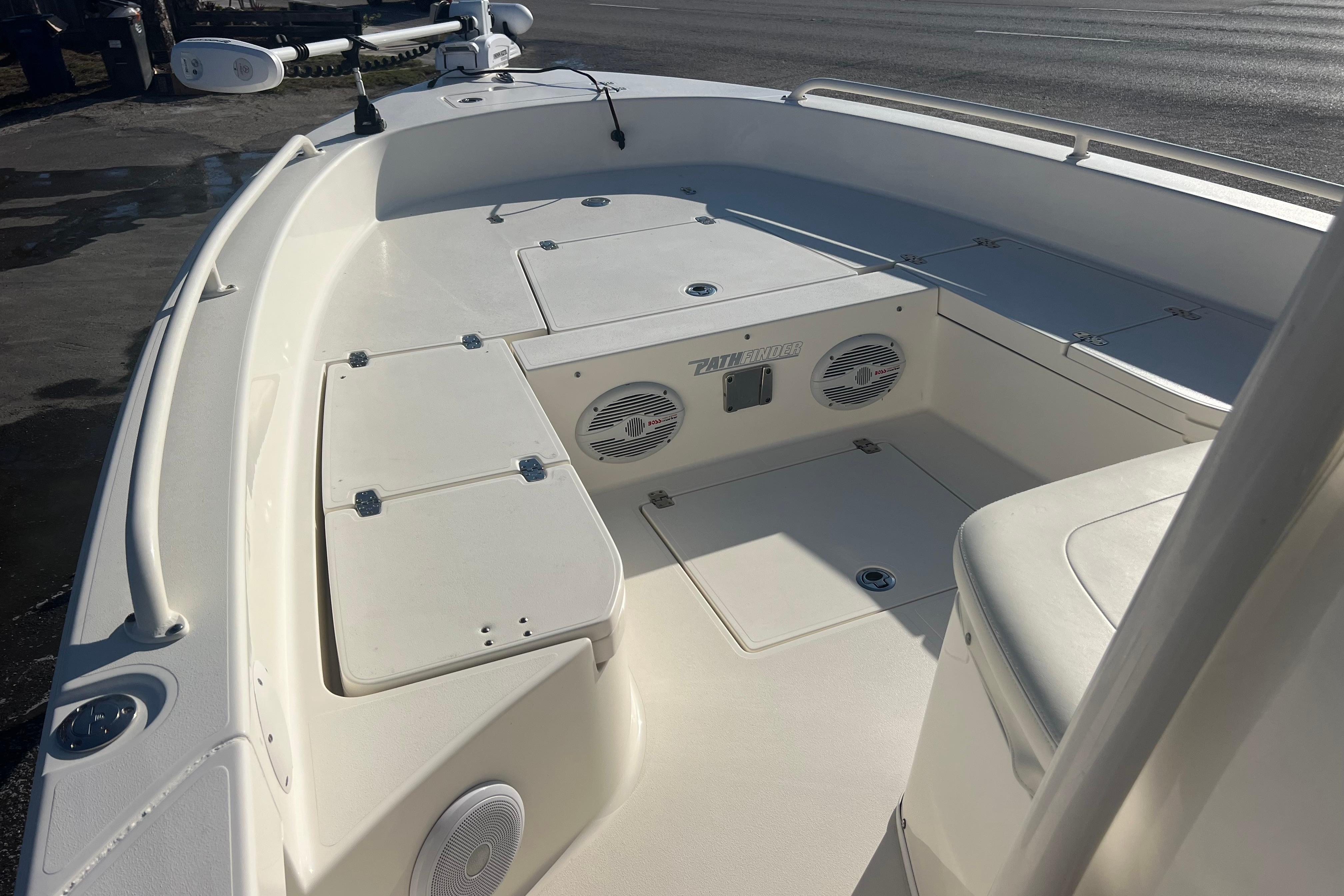 2017 Pathfinder 2600 TRS-10