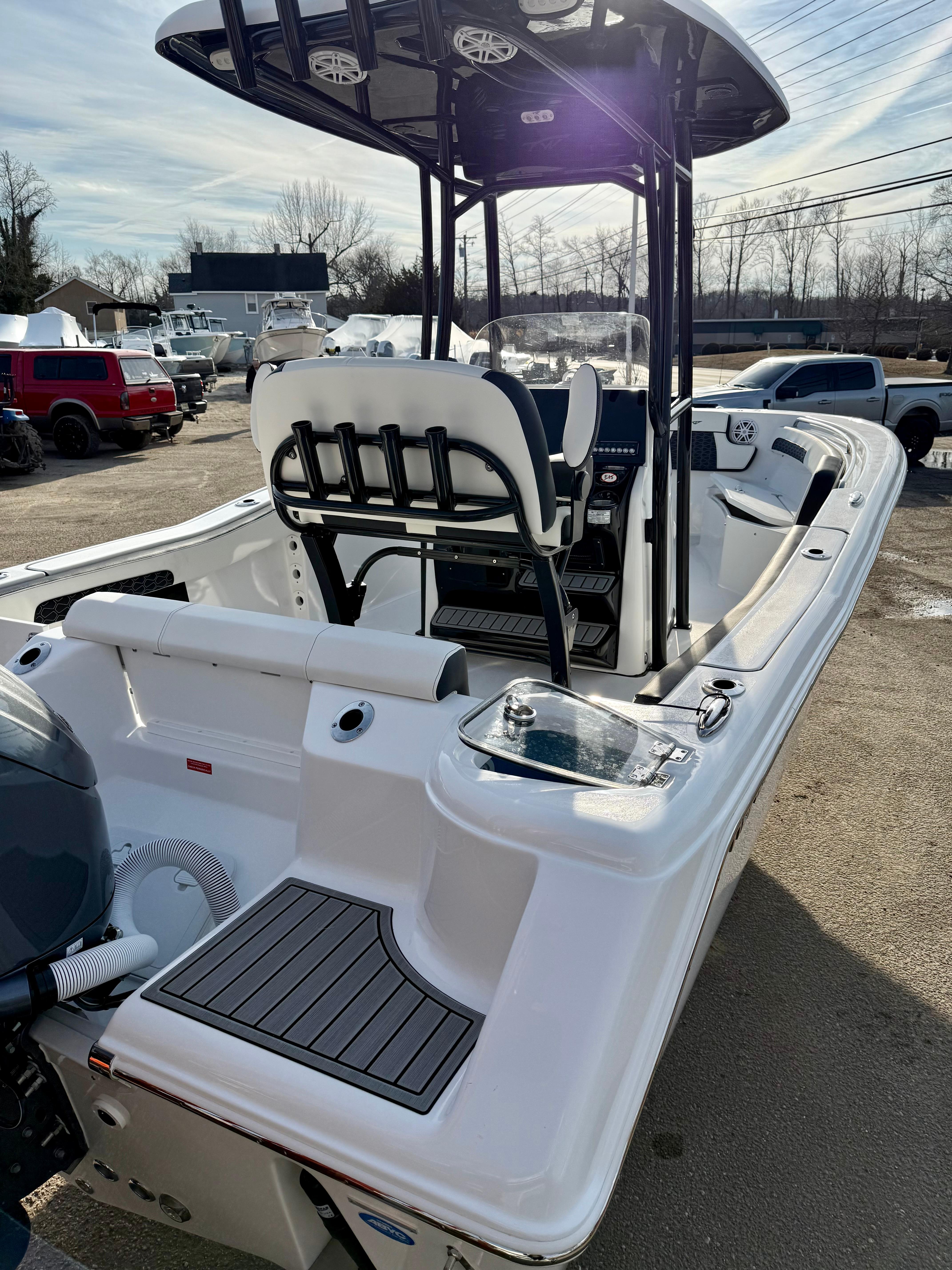 2025 Tidewater 220 CC Adventure-10