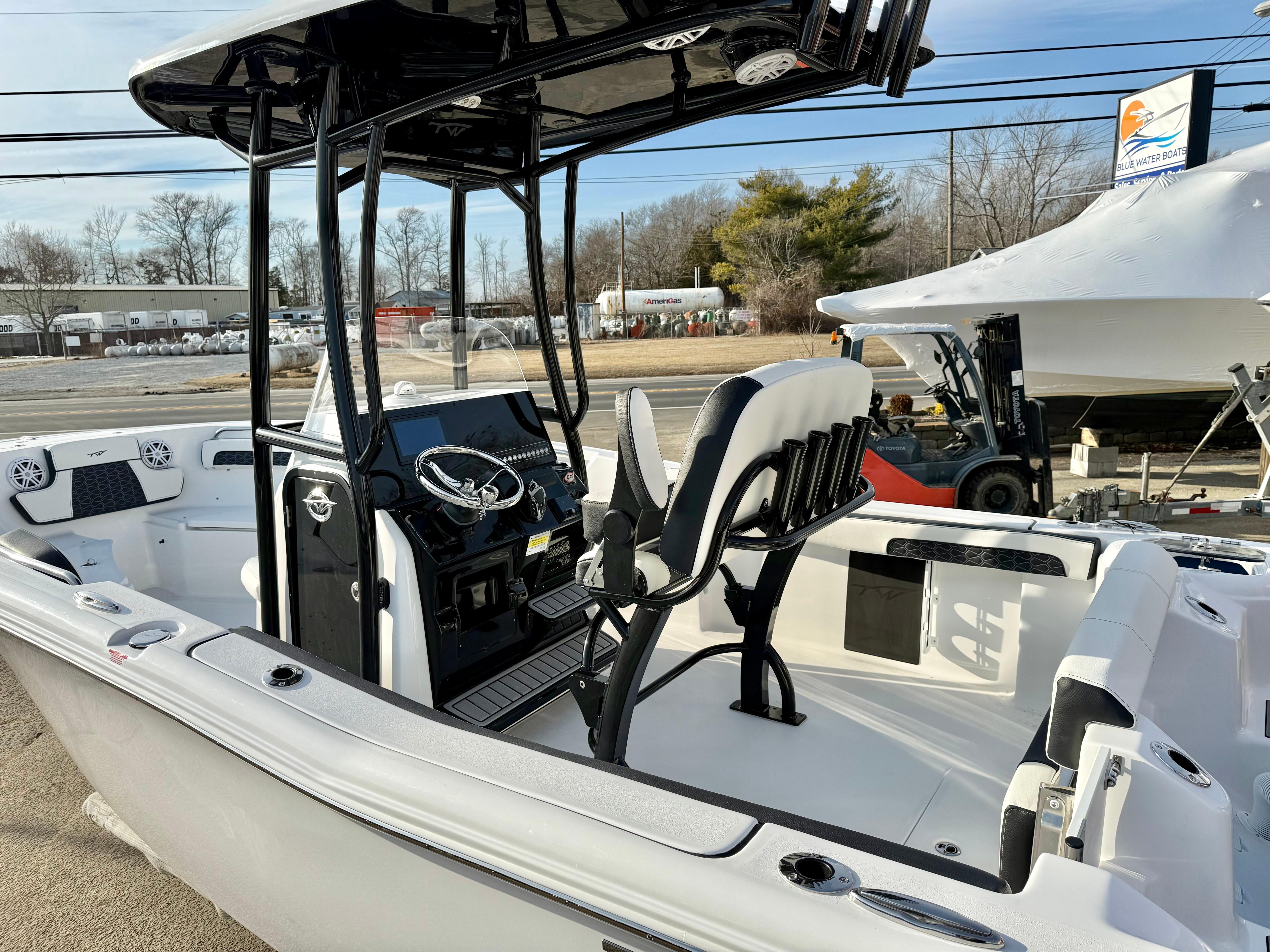 2025 Tidewater 220 CC Adventure-23