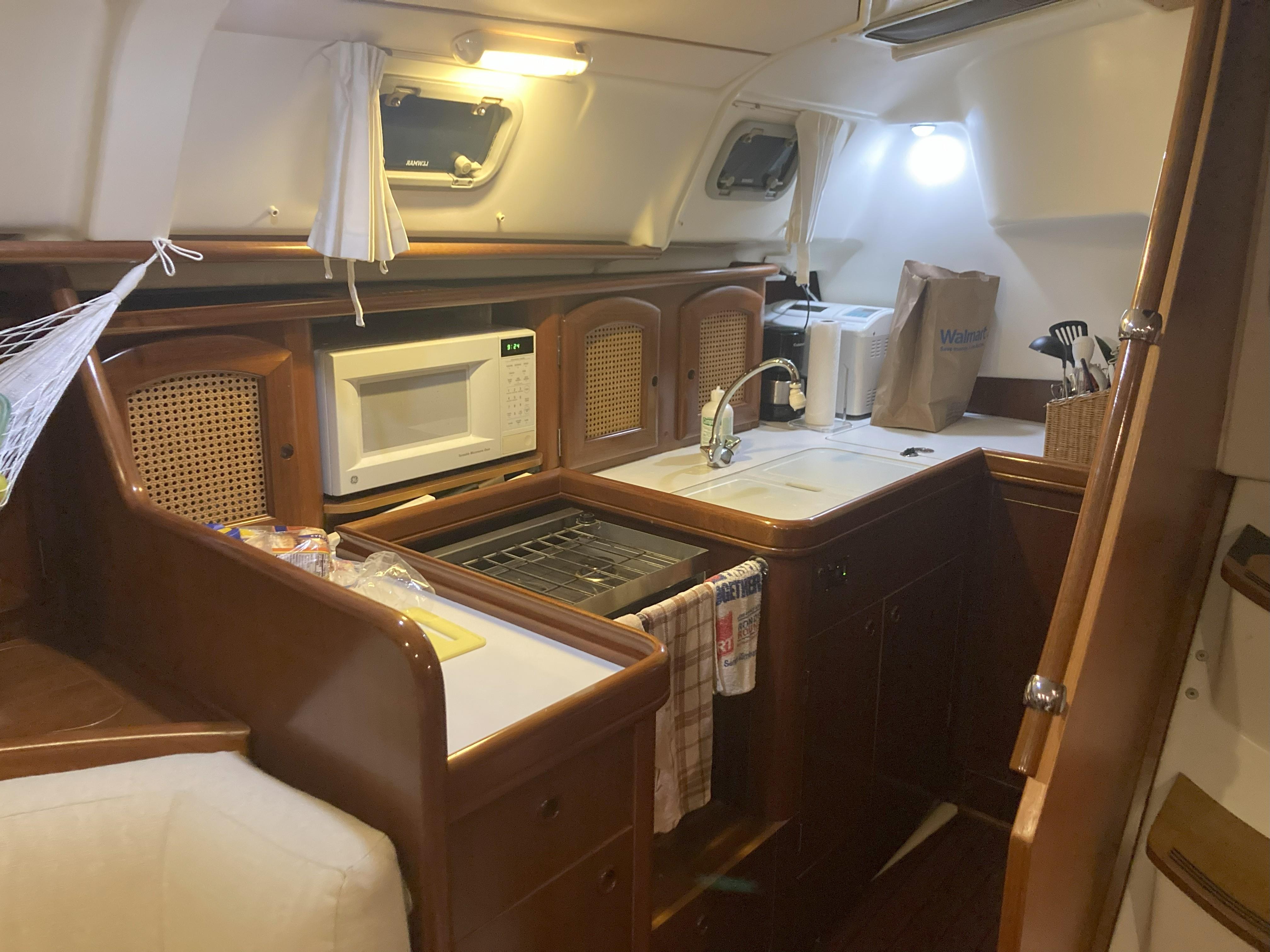 Yacht Photos Pics