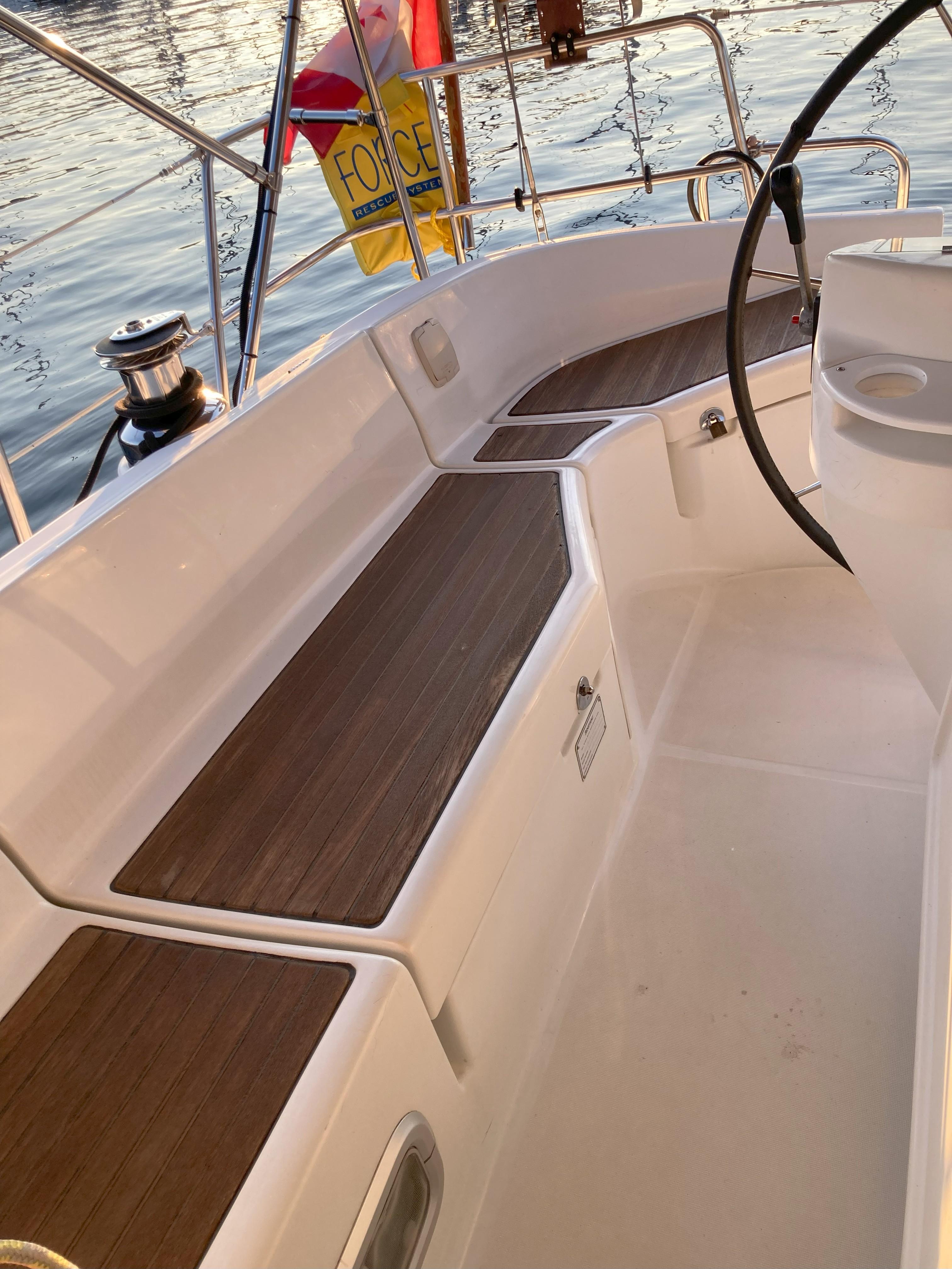 Yacht Photos Pics