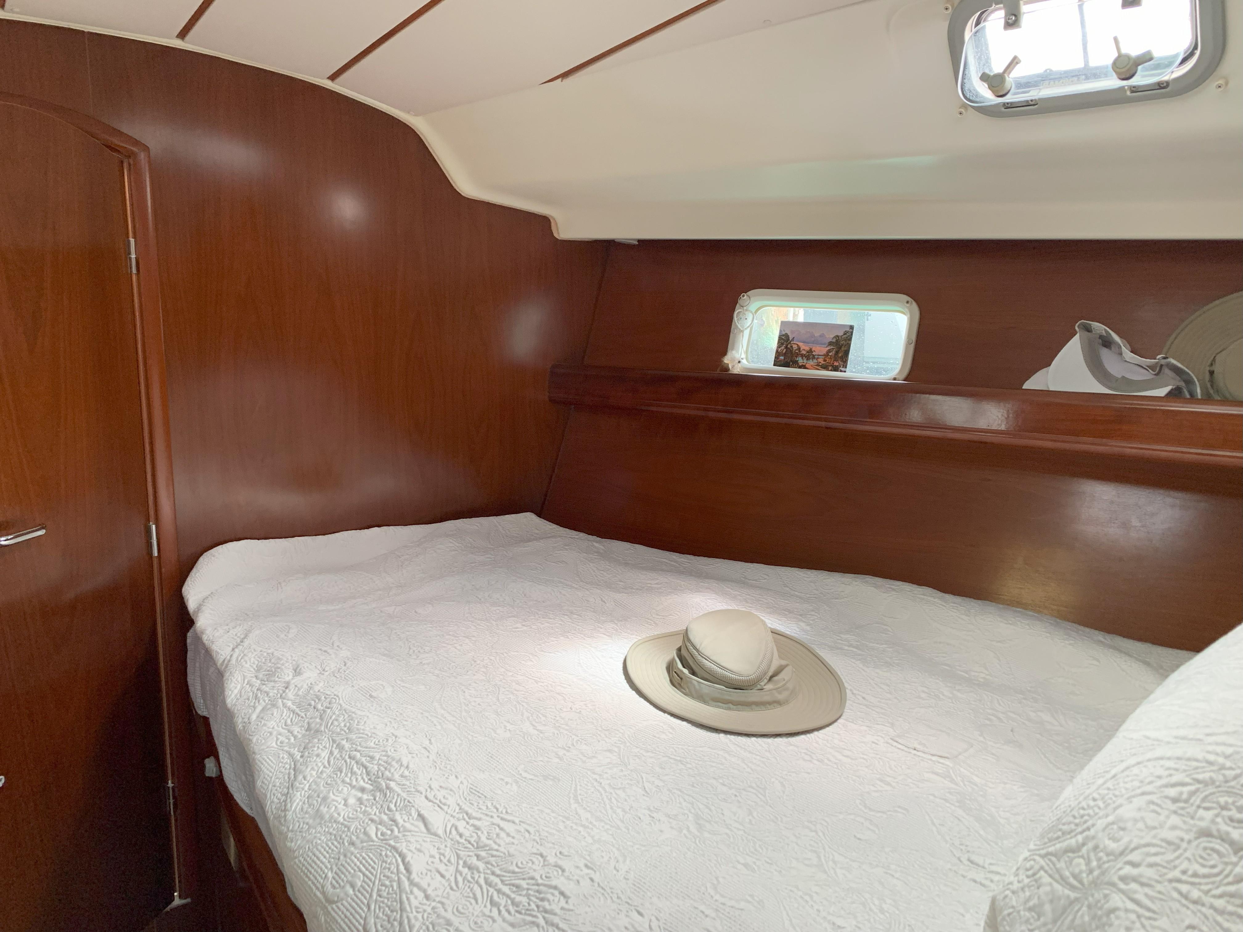 Yacht Photos Pics