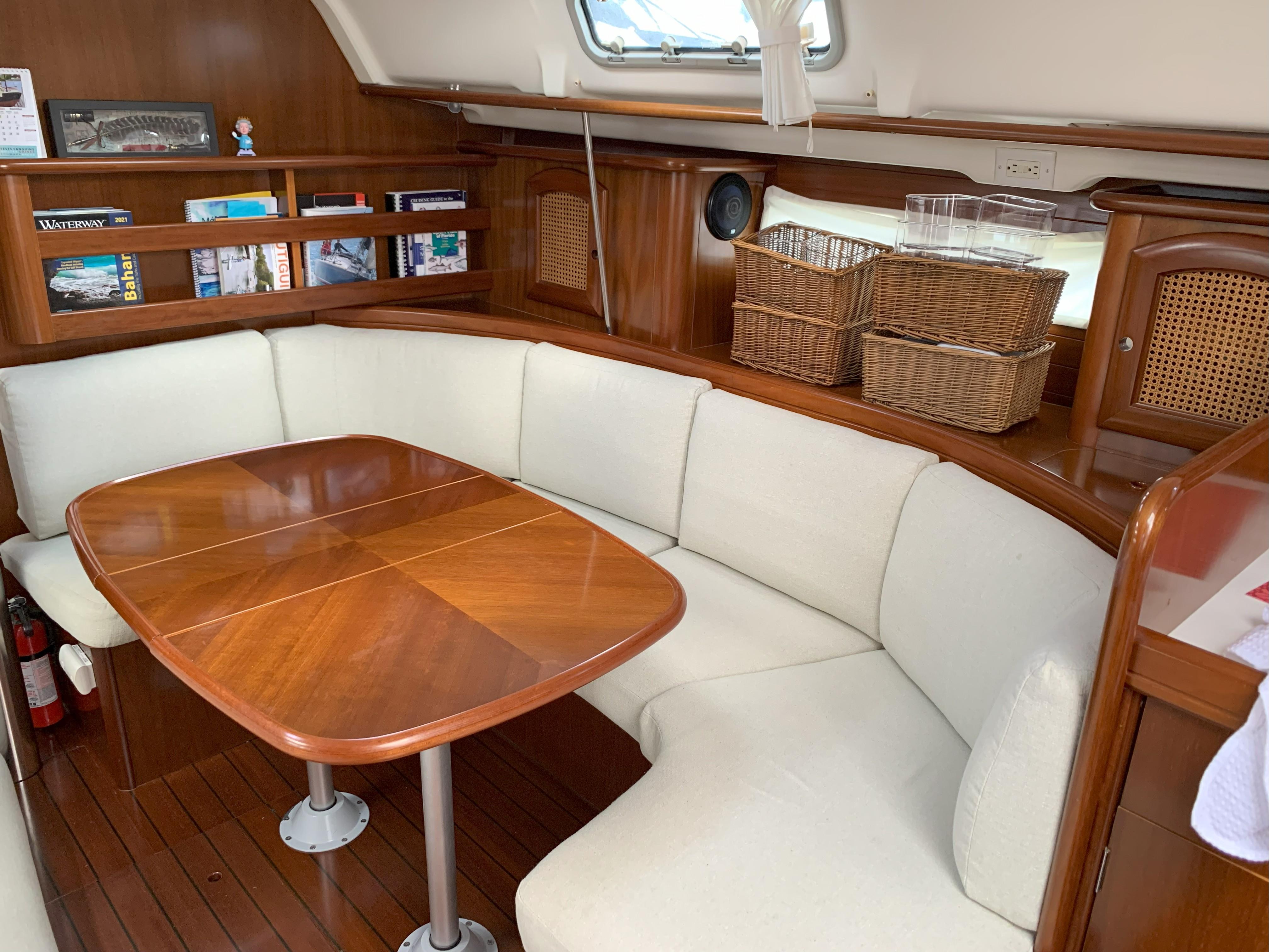 Yacht Photos Pics
