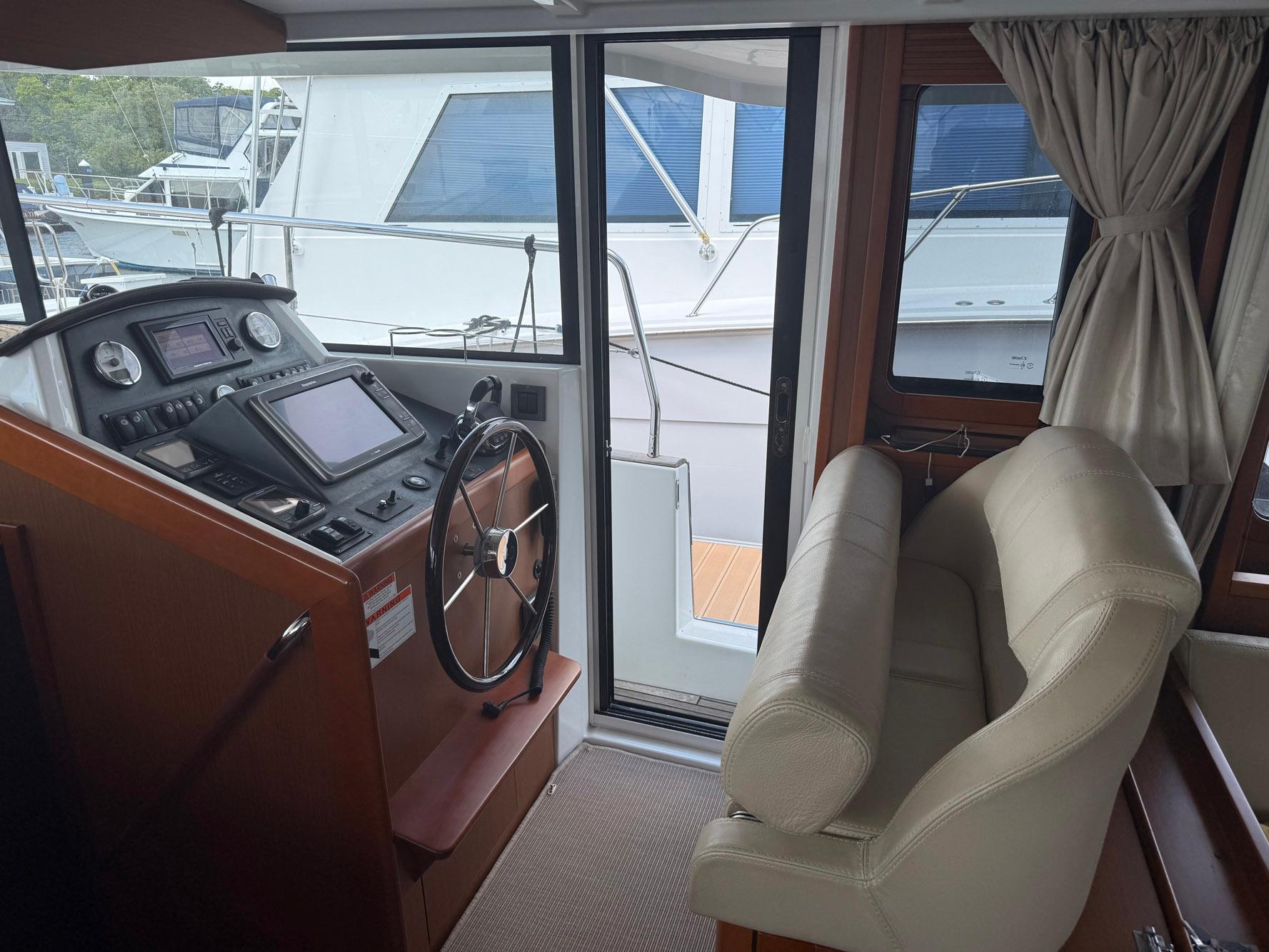Yacht Photos Pics