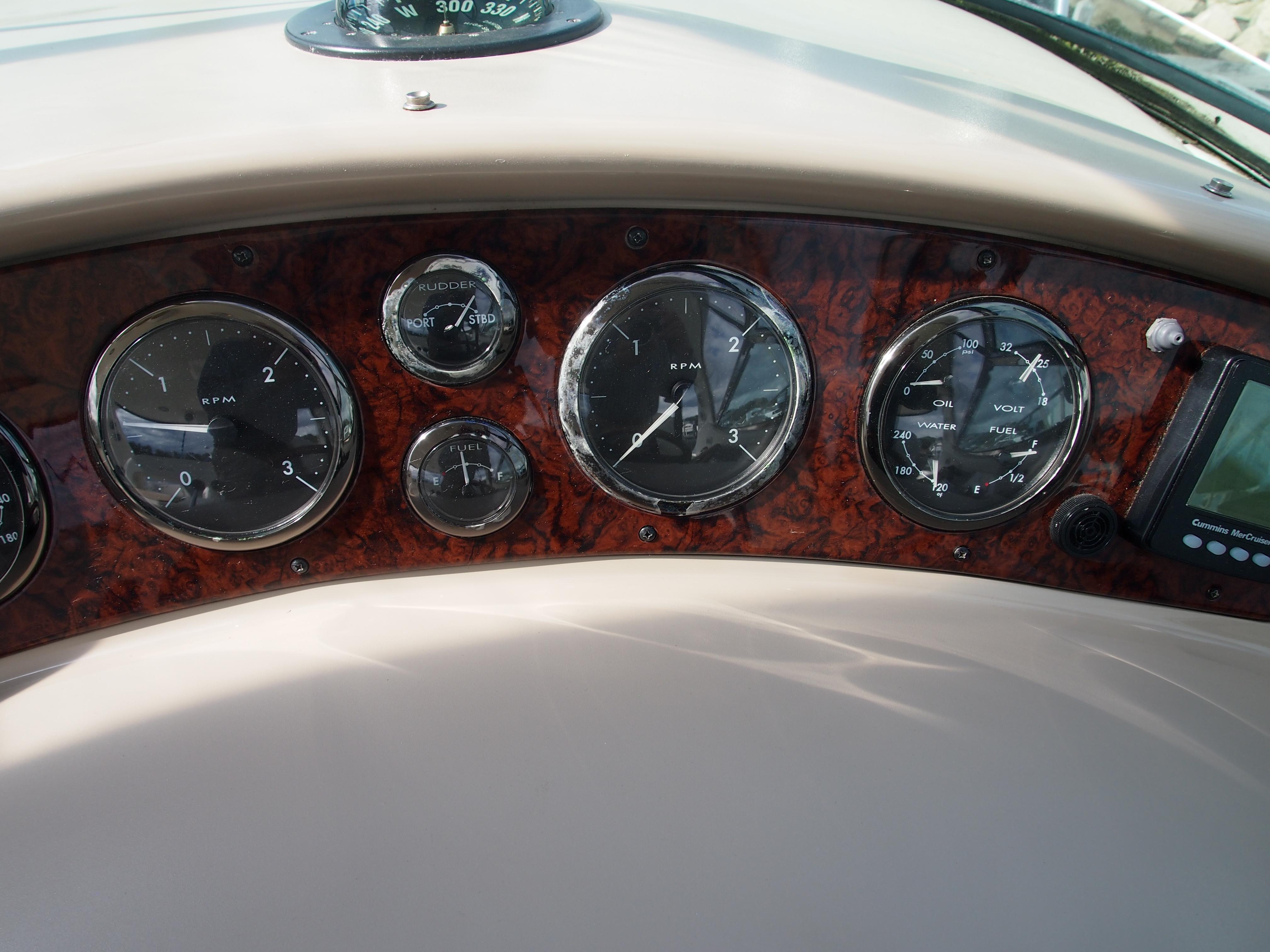 Pipe Dream Yacht for Sale 51 Sea Ray Yachts Branford, CT Denison